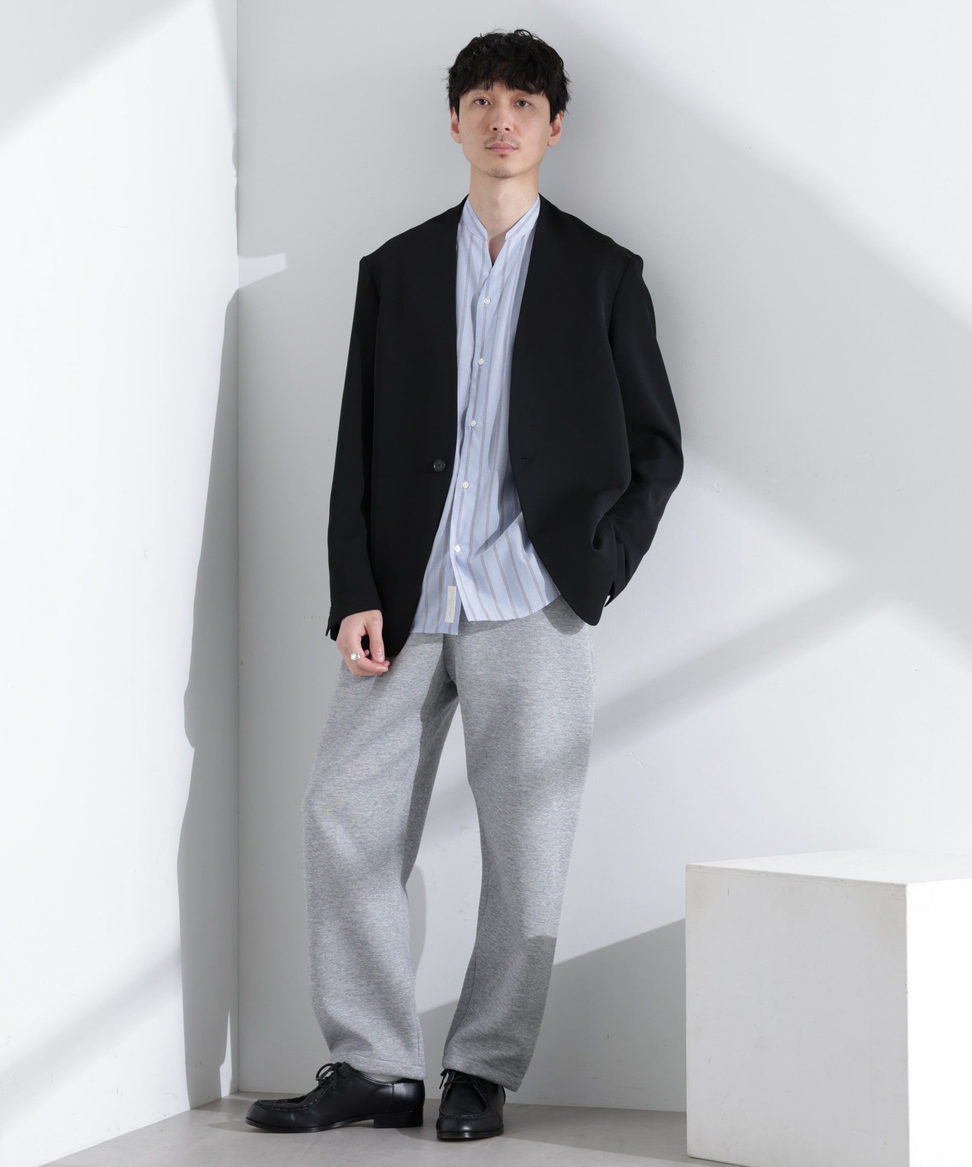 nano･universe「Epoche ノーカラージャケット」|テーラードジャケット|