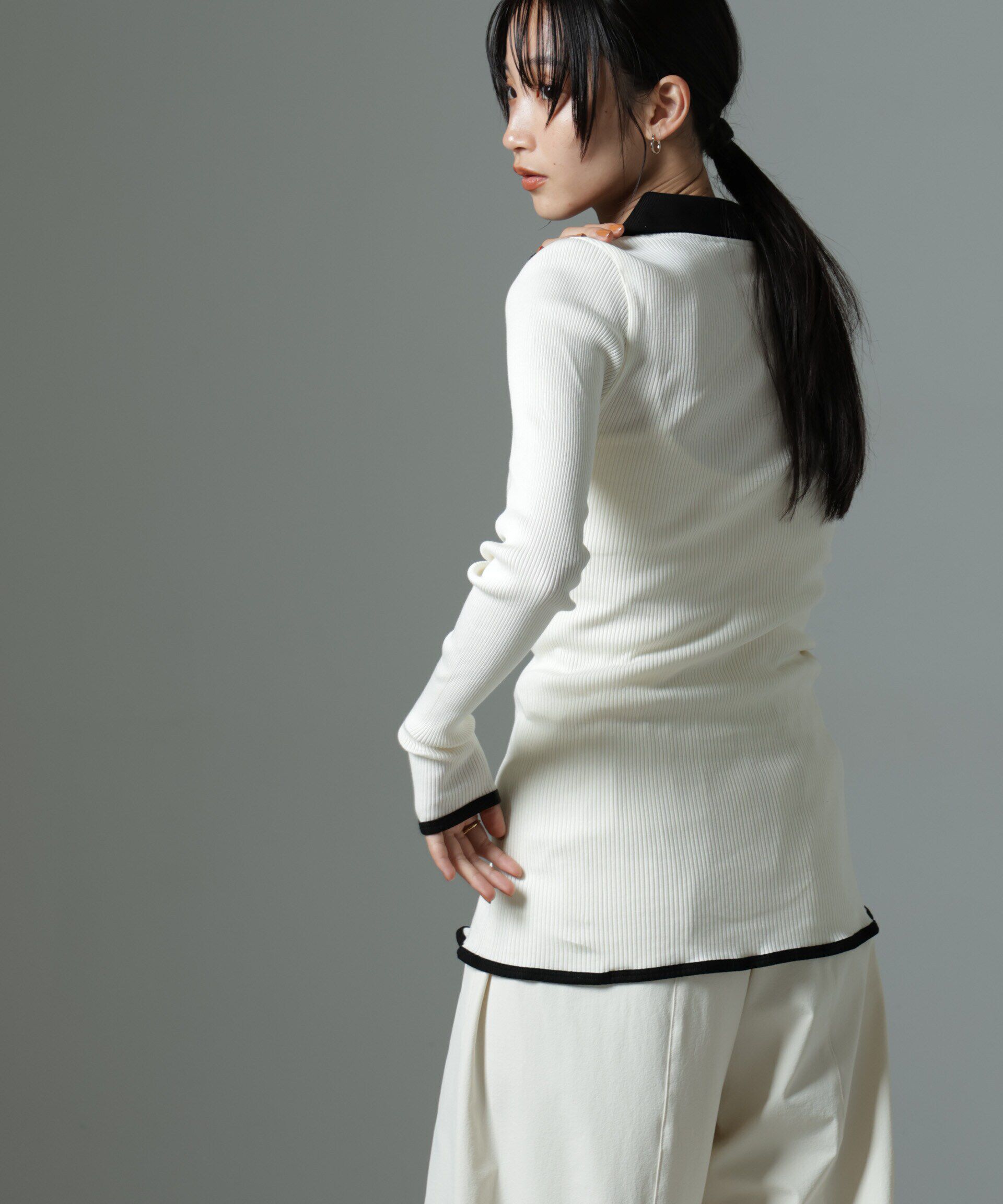 nano･universe「OperaSPORT/LAURA SEAMLESS SHIRT」|Tシャツ・カットソー|