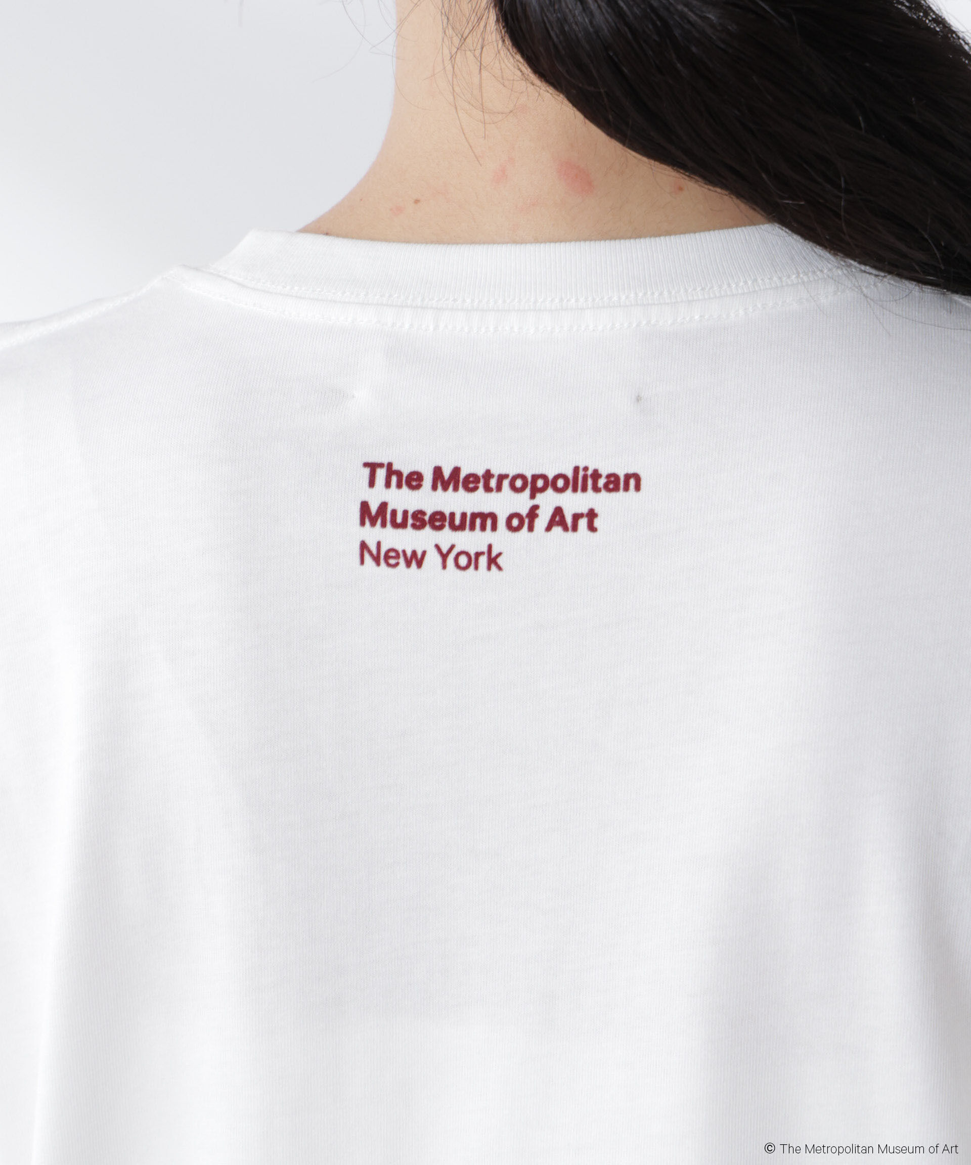 nano･universe「The Met 別注ロゴプリントTシャツ」|Tシャツ・カットソー|