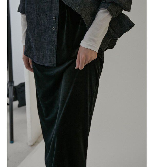 SALON adam et rope'「ベロアロングスリットタイトスカート【セットアップ対応・洗える】」|スカート|クロメイン