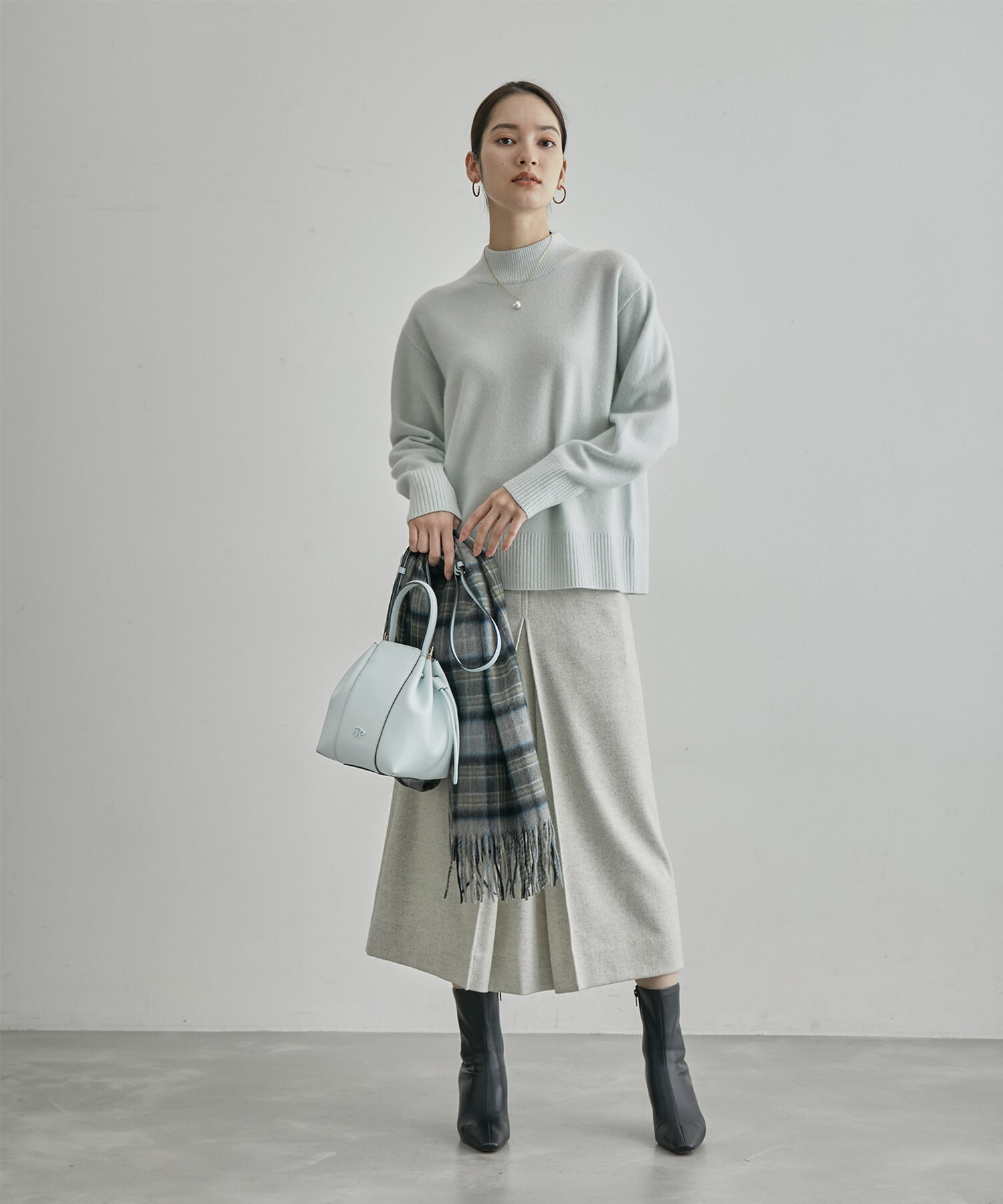 ROPE「【追加生産・新色登場】RPロゴ スプリットレザードロストミドルバッグ」|ハンドバッグ|