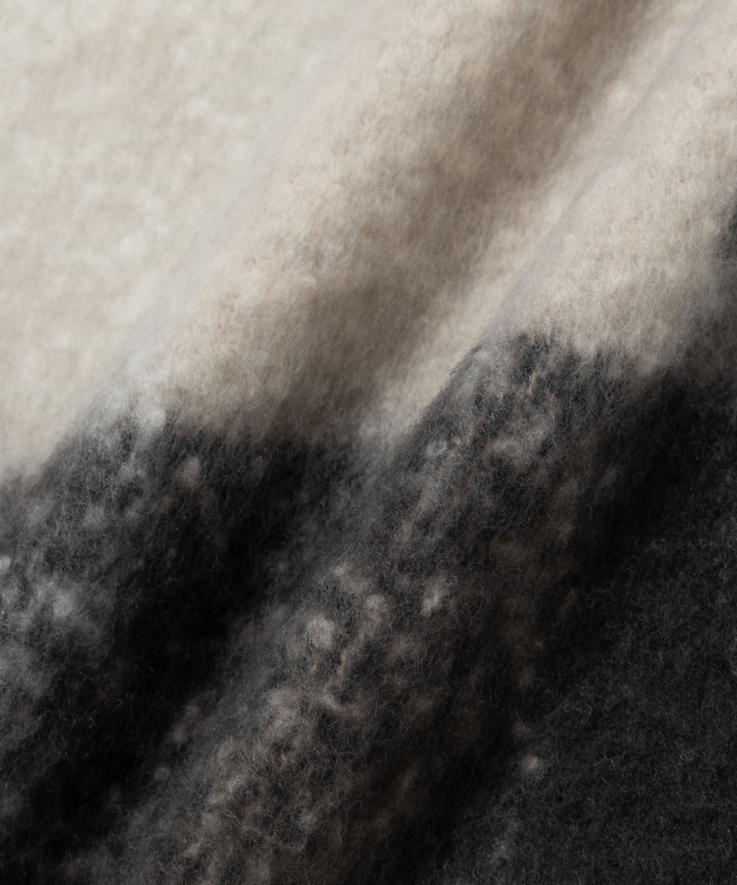 VIS「【リサイクルポリ】ブロックチェック太フリンジマフラー」|マフラー|