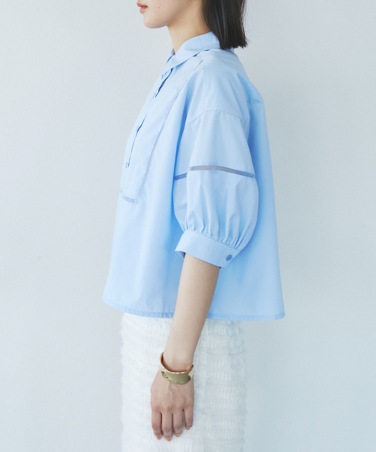 VIS「【接触冷感/防シワ/洗える】レース切替クロップドシャツ」|シャツ・ブラウス|