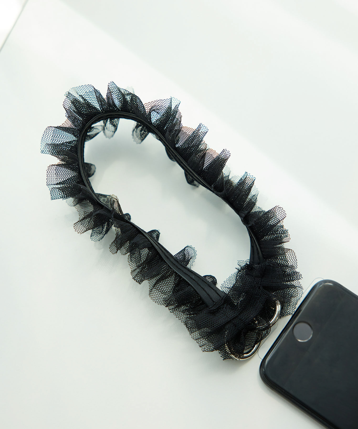 ROPE PICNIC PASSAGE「チュールフリルスマホストラップ」|その他|ブラック(01)