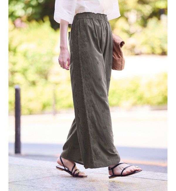 Rope&rsquo;Picnic「3D刺繍レースワイドパンツ/リンクコーデ」|チノ|