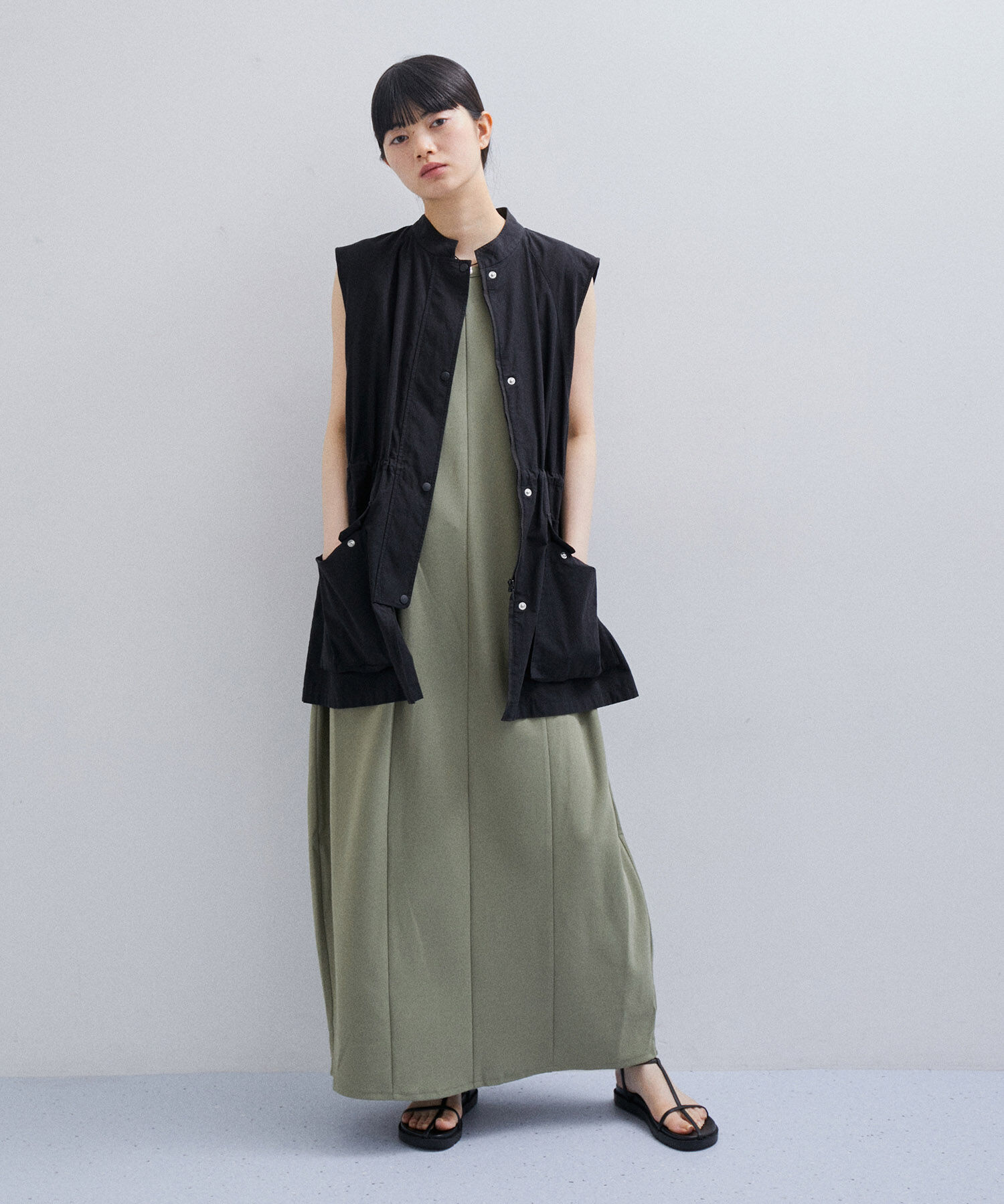 ADAM ET ROPE'「サイドギャザーカットワンピース」|ワンピース|