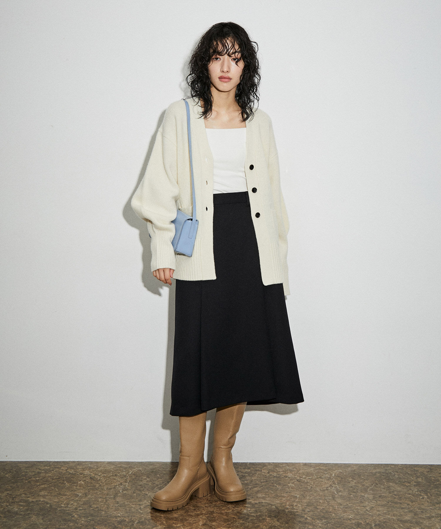 ADAM ET ROPE'「【サステナブル】デザインタックフレアスカート」|スカート|