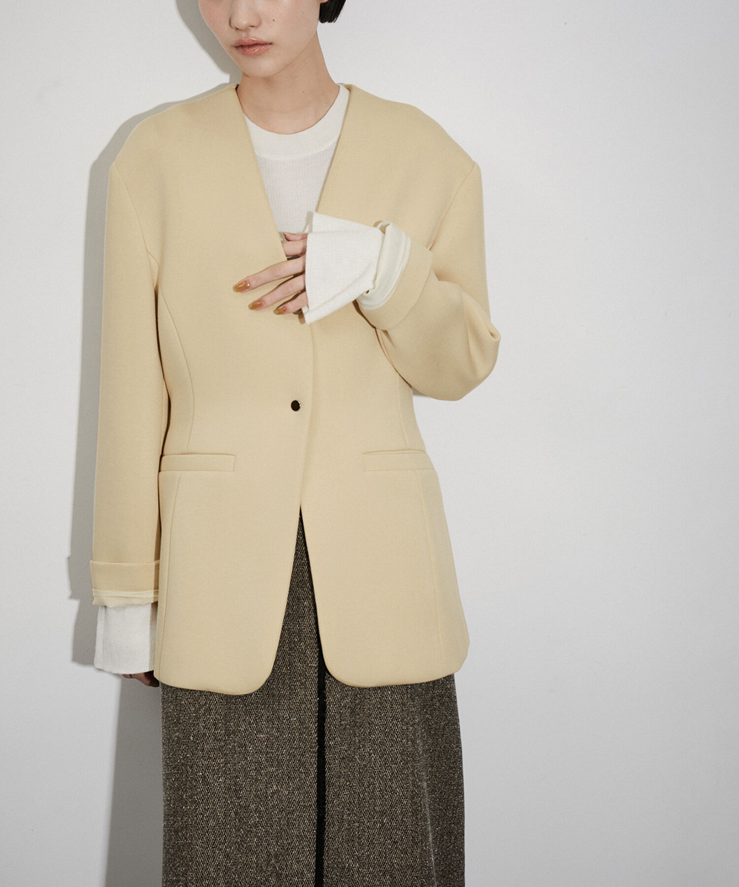 ADAM ET ROPE'「リラクシージャケット」|ノーカラージャケット|