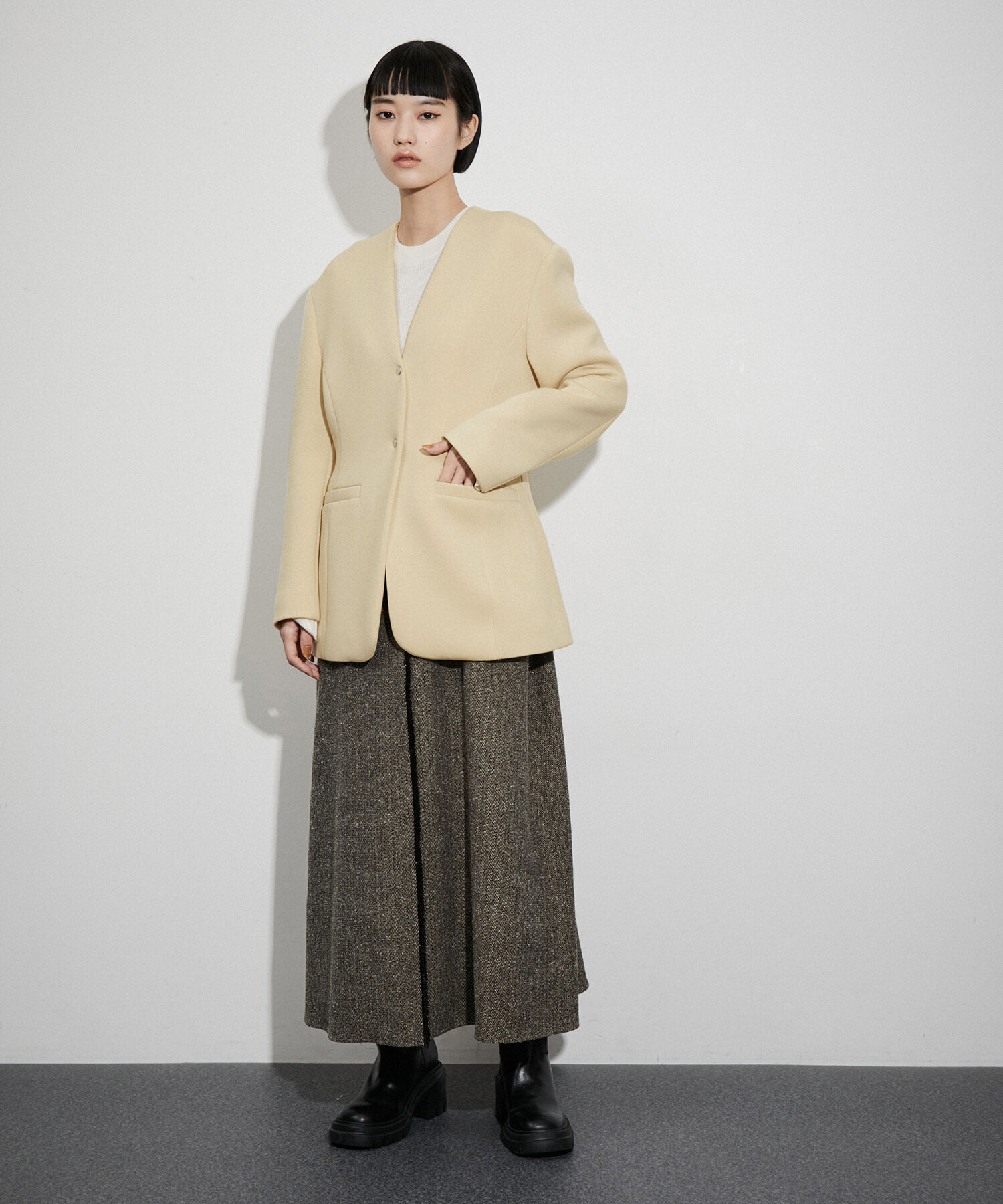 ADAM ET ROPE'「リラクシージャケット」|ノーカラージャケット|