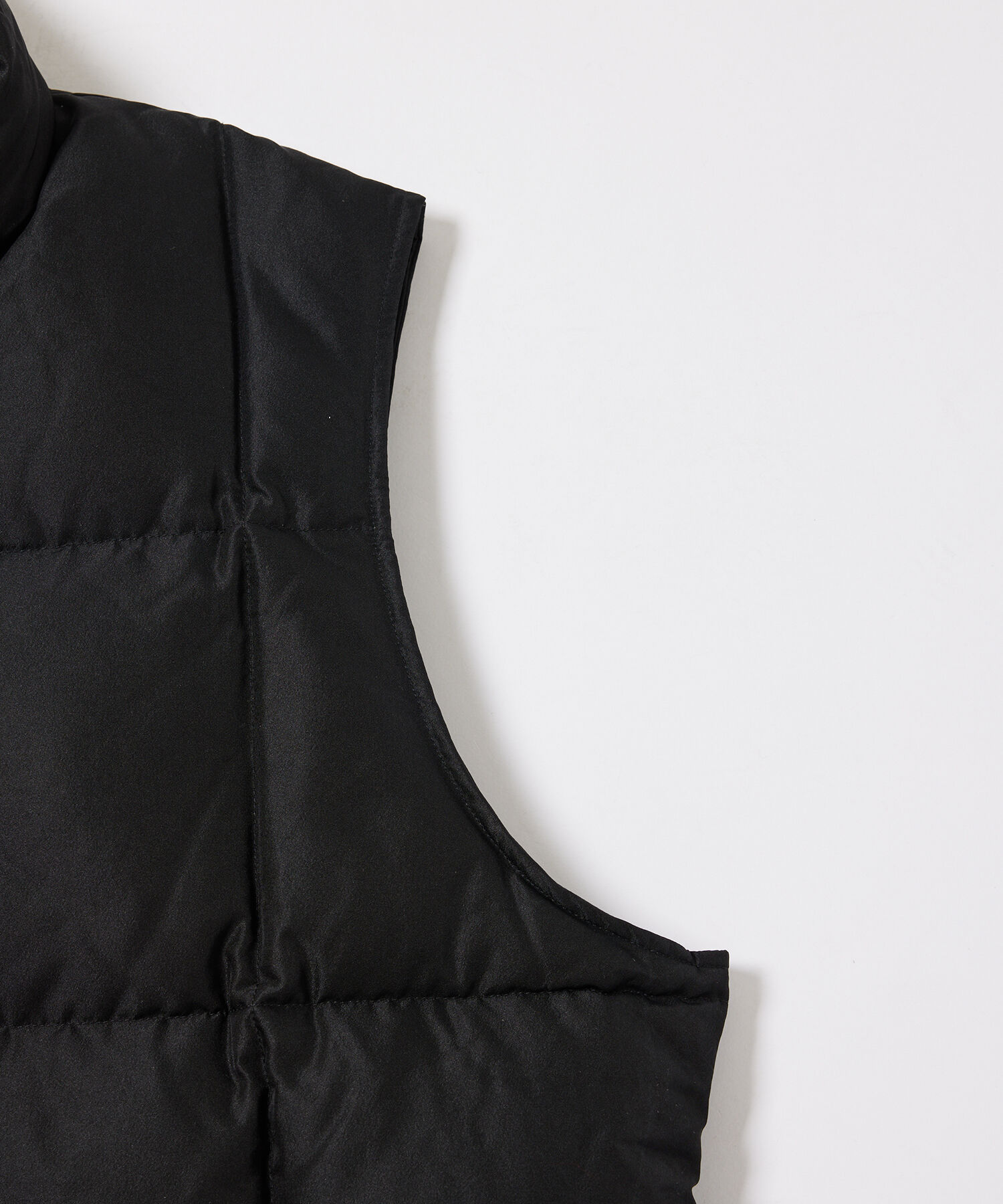 ADAM ET ROPE'「【Eddie Bauer / エディー・バウアー】Kara Koram Vest」|ダウン|