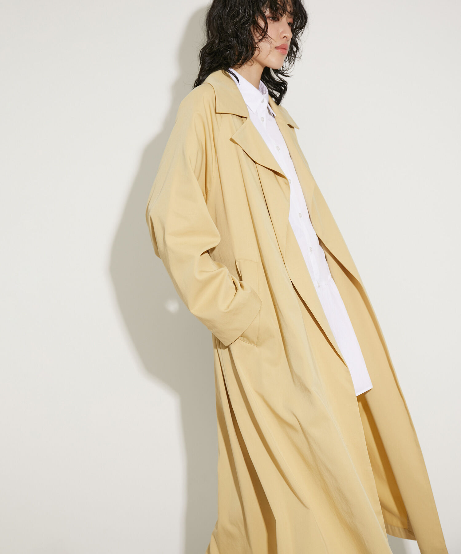 ADAM ET ROPE'「ミニマルオーバートレンチコート」|トレンチコート|