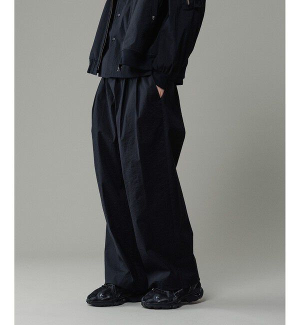 ADAM ET ROPE'「ストレッチナイロン ボリューム イージー ワイドパンツ / 接触冷感 / セットアップ対応」|チノ|