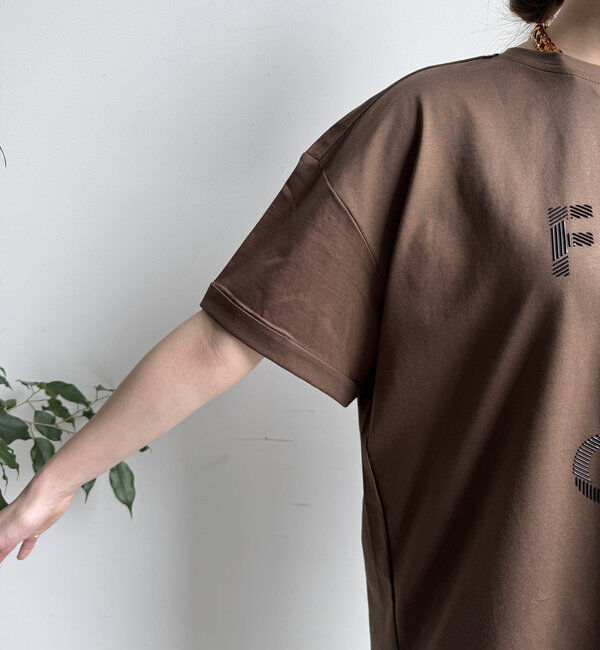  「【WEB限定】ヘリンボーンロゴTEE」|Tシャツ・カットソー|