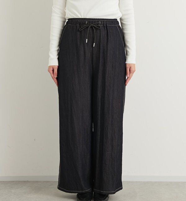  「《楽な履き心地》シャイニーデニムワイドパンツ」|デニム|