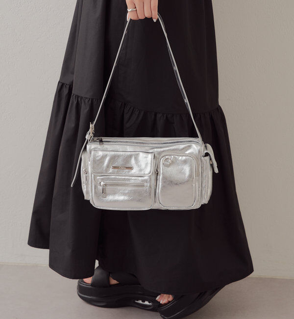  「【4色展開/500mlペットボトル収納可】ポケットデザインショルダーバッグ」|ショルダー・メッセンジャー|