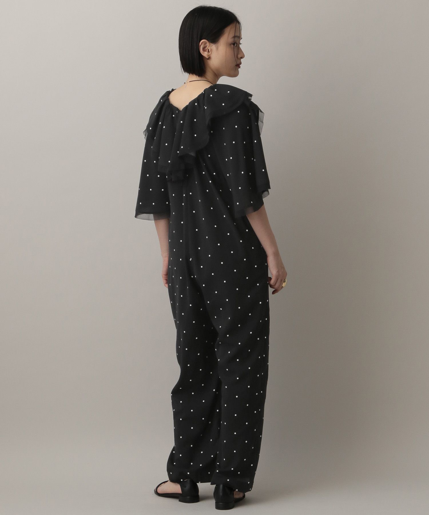 A part by 「フリルVオールインワン」|オールインワン|