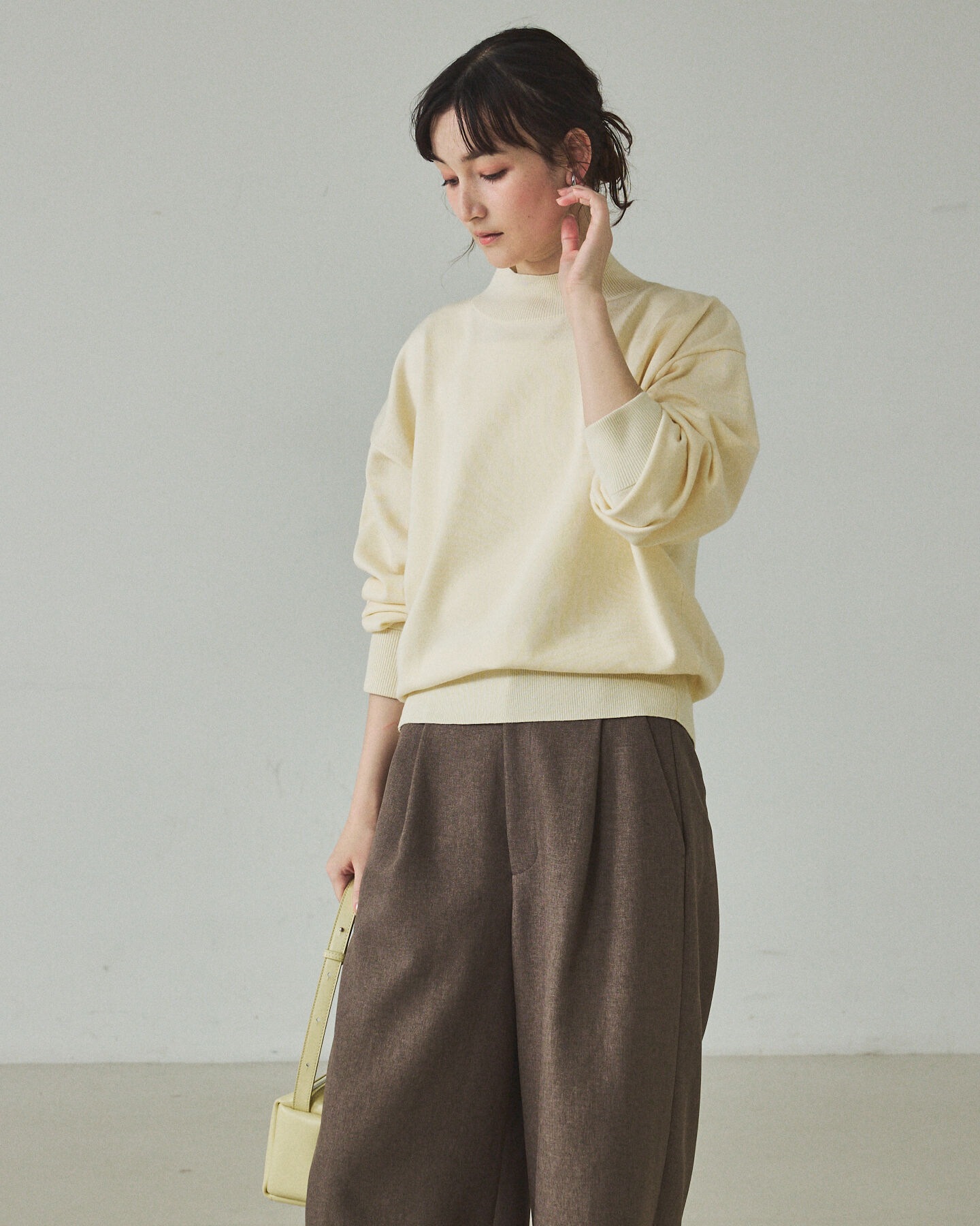 qualite「バイカラーハイネックプルオーバー」|ニット・セーター|