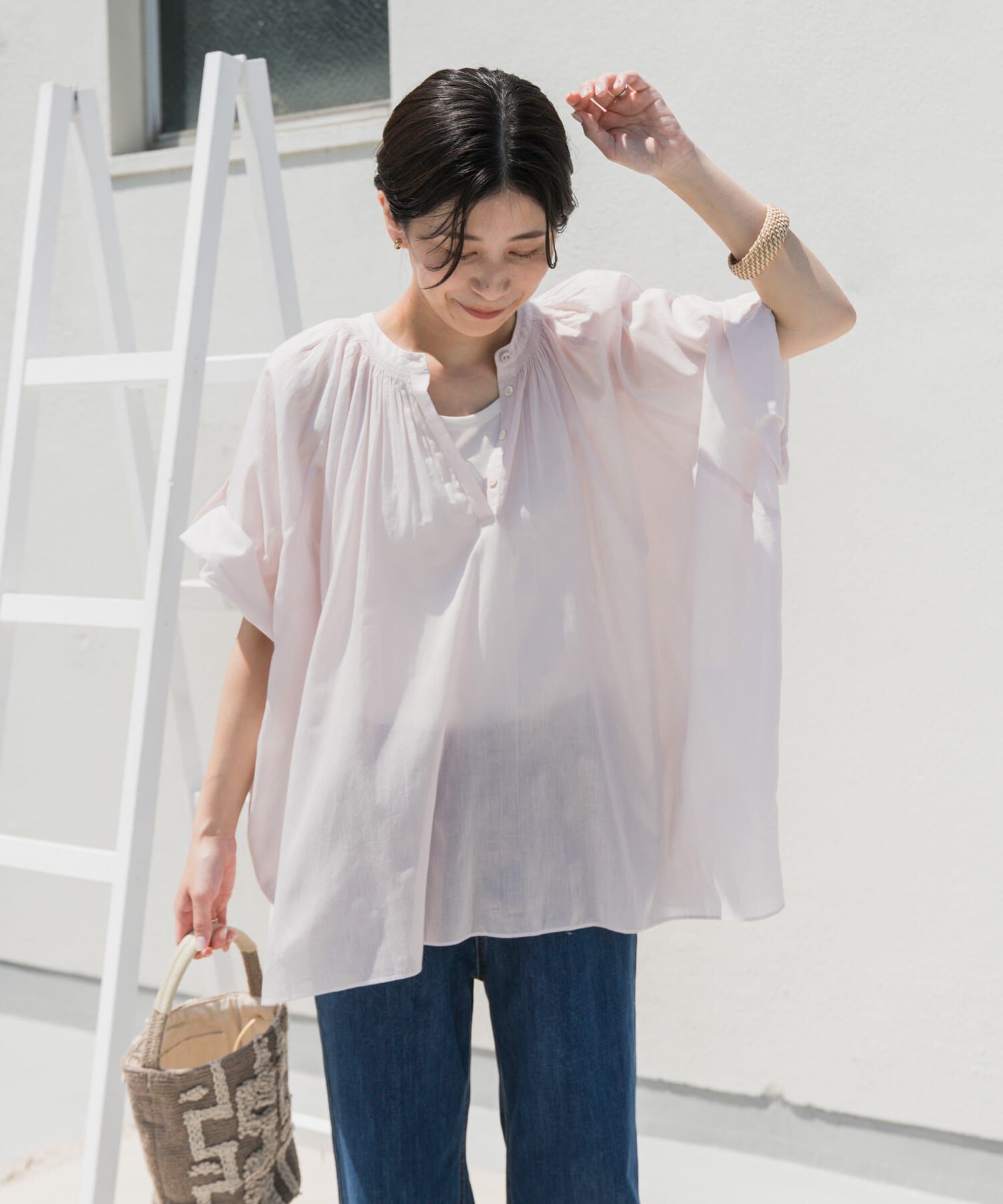 URBAN RESEARCH DOORS「コットンボイルロールアップスリーブブラウス」|シャツ・ブラウス|