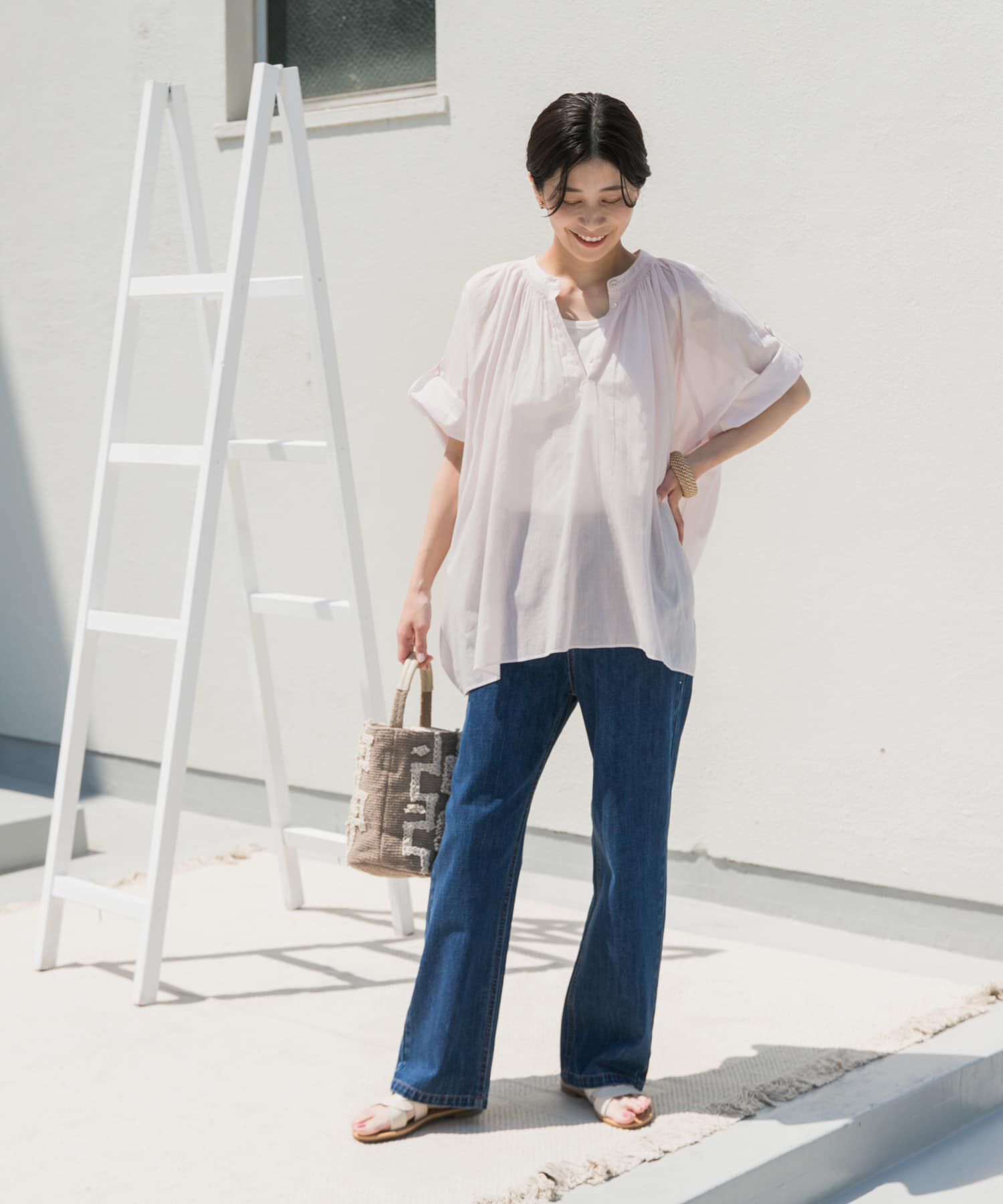 URBAN RESEARCH DOORS「コットンボイルロールアップスリーブブラウス」|シャツ・ブラウス|