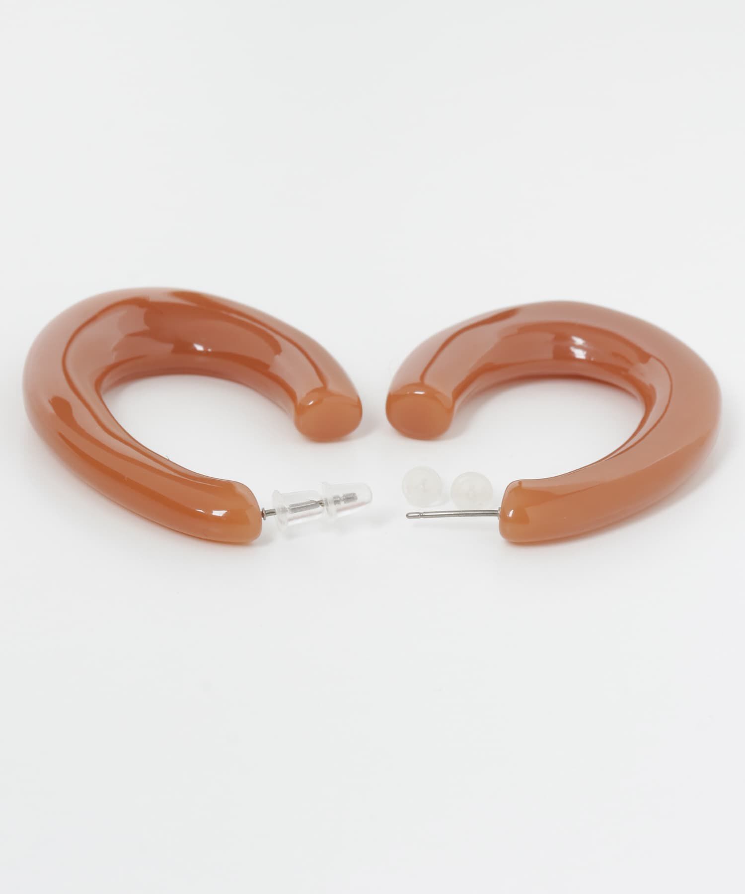 SMELLY「カラーオーバルボリュームピアス」|ピアス|