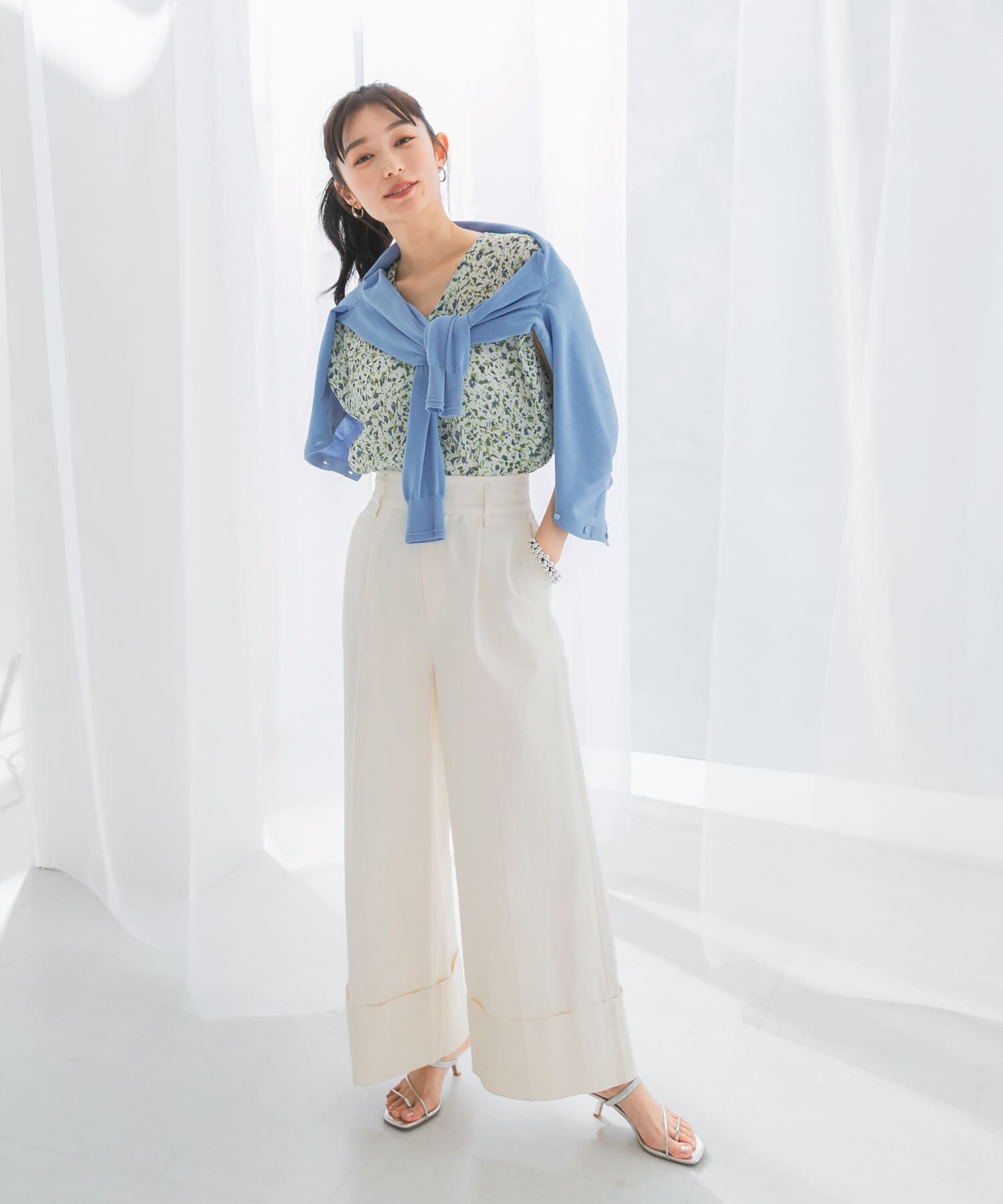 URBAN RESEARCH ROSSO「フラワープリントブラウス」|シャツ・ブラウス|