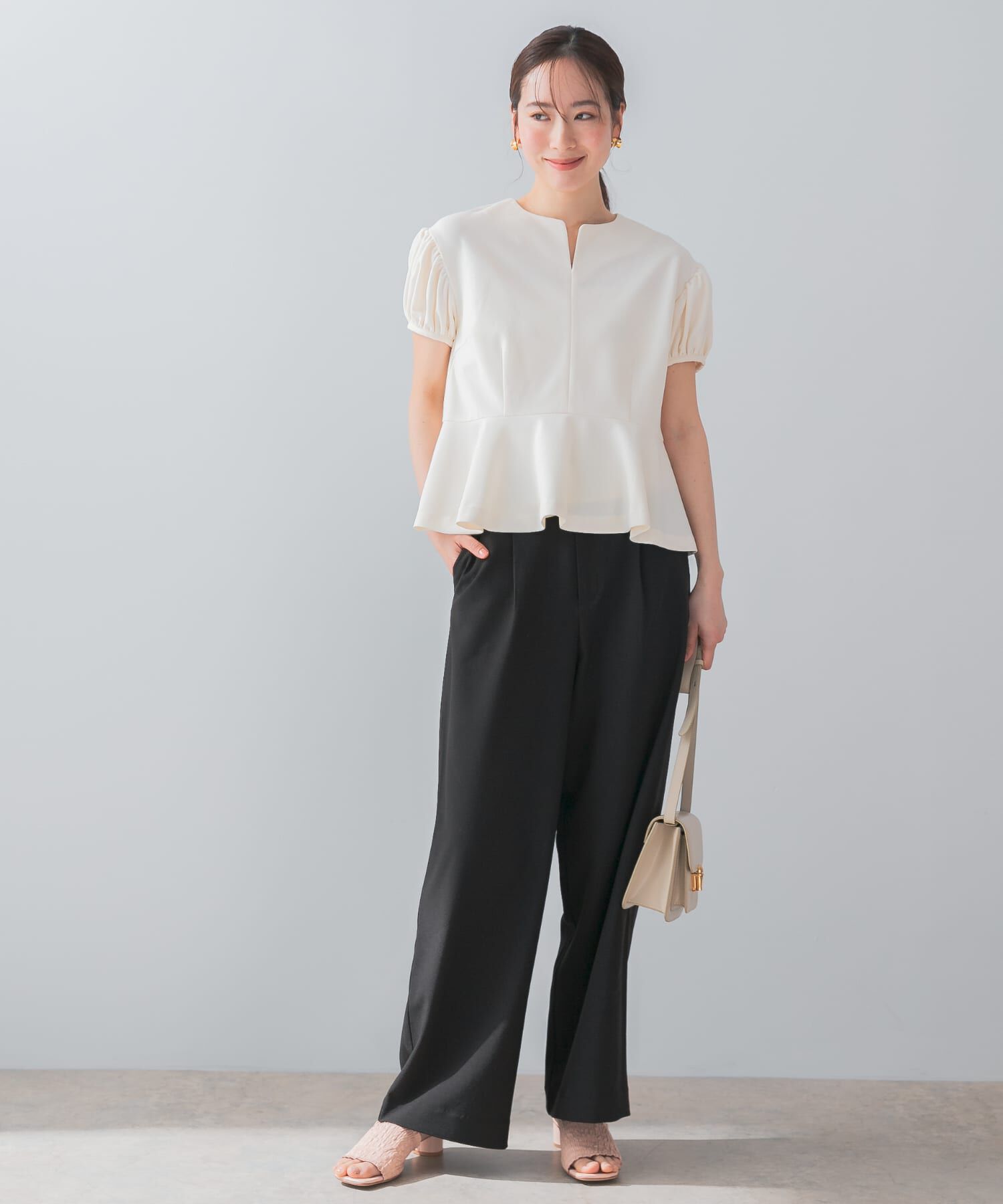 URBAN RESEARCH ROSSO「『UR TECH DRYLUXE』F by ROSSO　タックワイドパンツ」|その他|