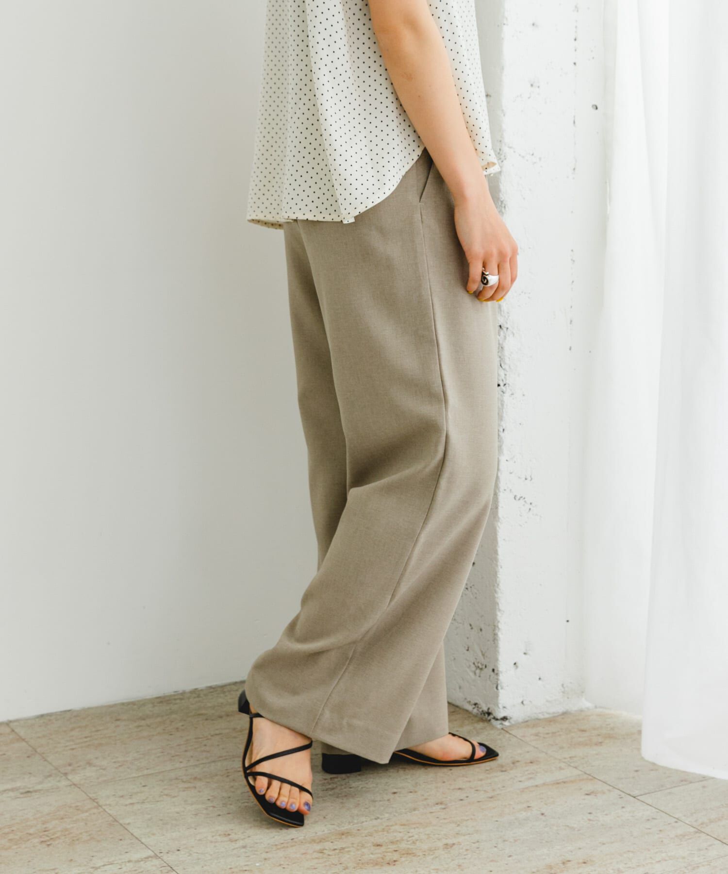 URBAN RESEARCH ROSSO「『UR TECH DRYLUXE』F by ROSSO　タックワイドパンツ」|その他|