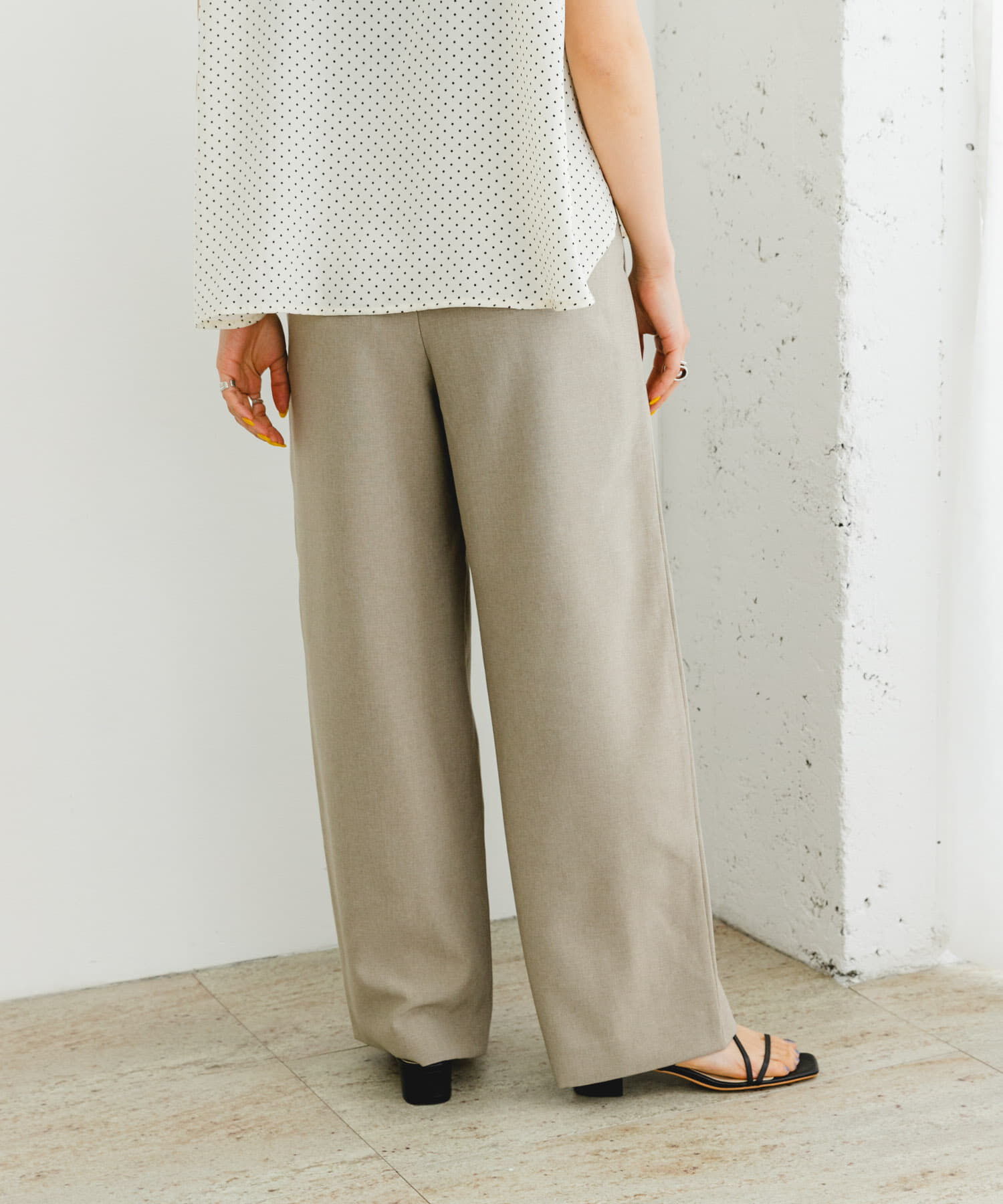 URBAN RESEARCH ROSSO「『UR TECH DRYLUXE』F by ROSSO　タックワイドパンツ」|その他|