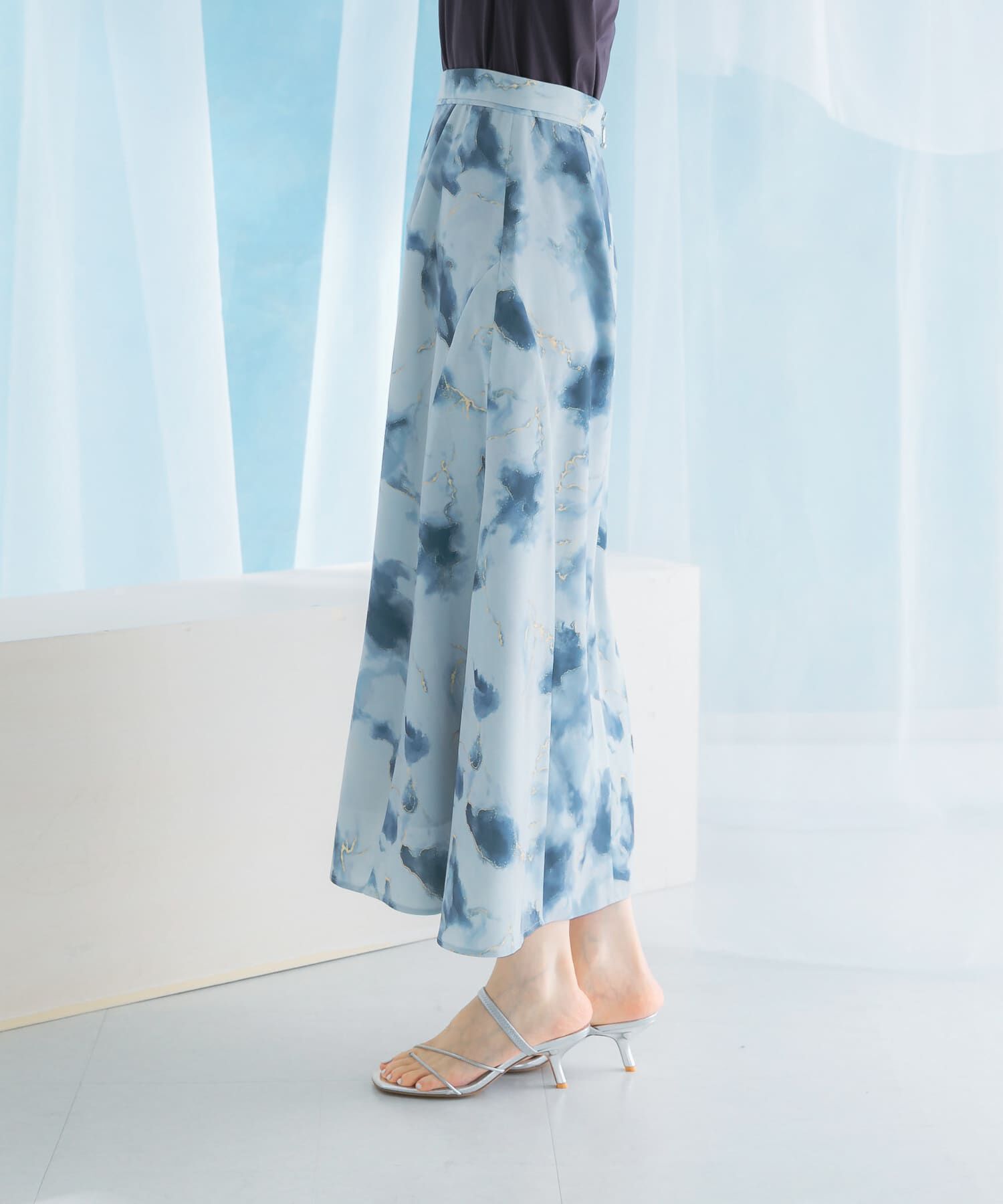 URBAN RESEARCH ROSSO「前後2WAYマーブルプリントフレアスカート」|スカート|