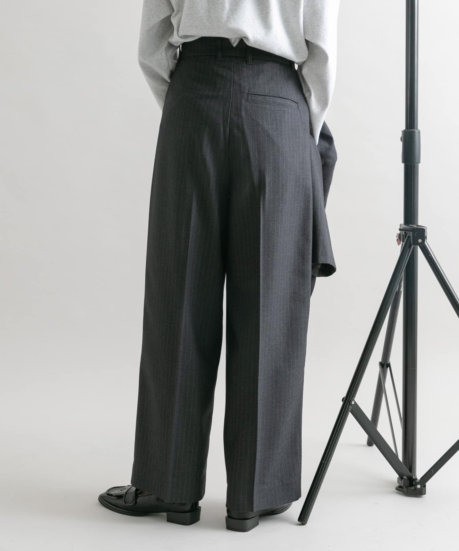  「『2サイズ展開』タックストレートスラックス」|その他|