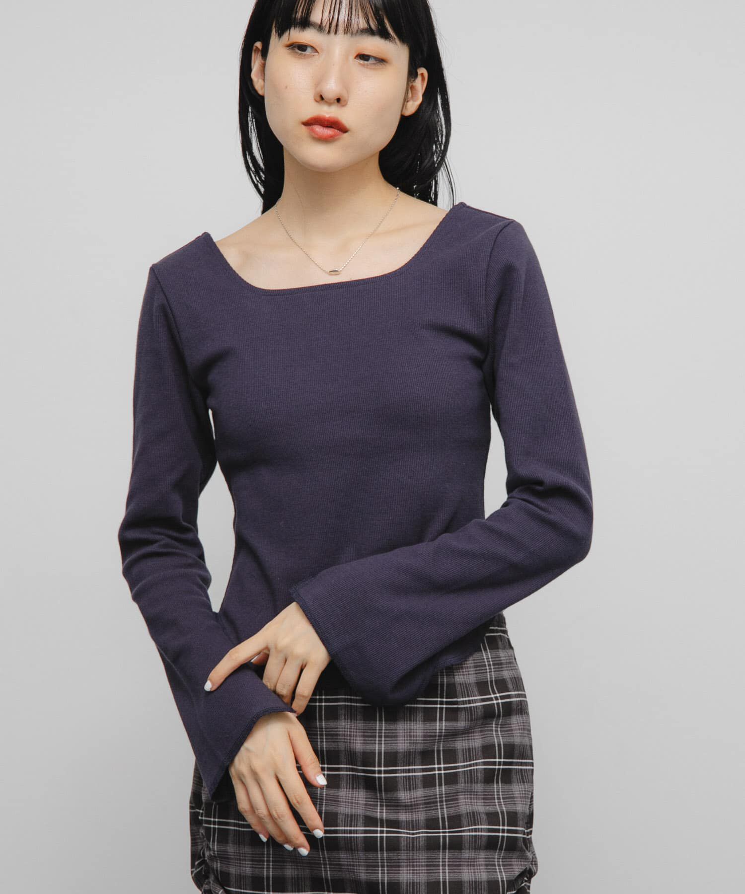  「バックオープンカップ付ロンTEE」|Tシャツ・カットソー|チャコールグレー