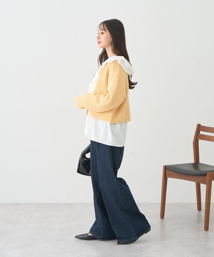 earth music&ecology「【WEB限定】ゴールド釦ショートニットカーディガン」|カーディガン|