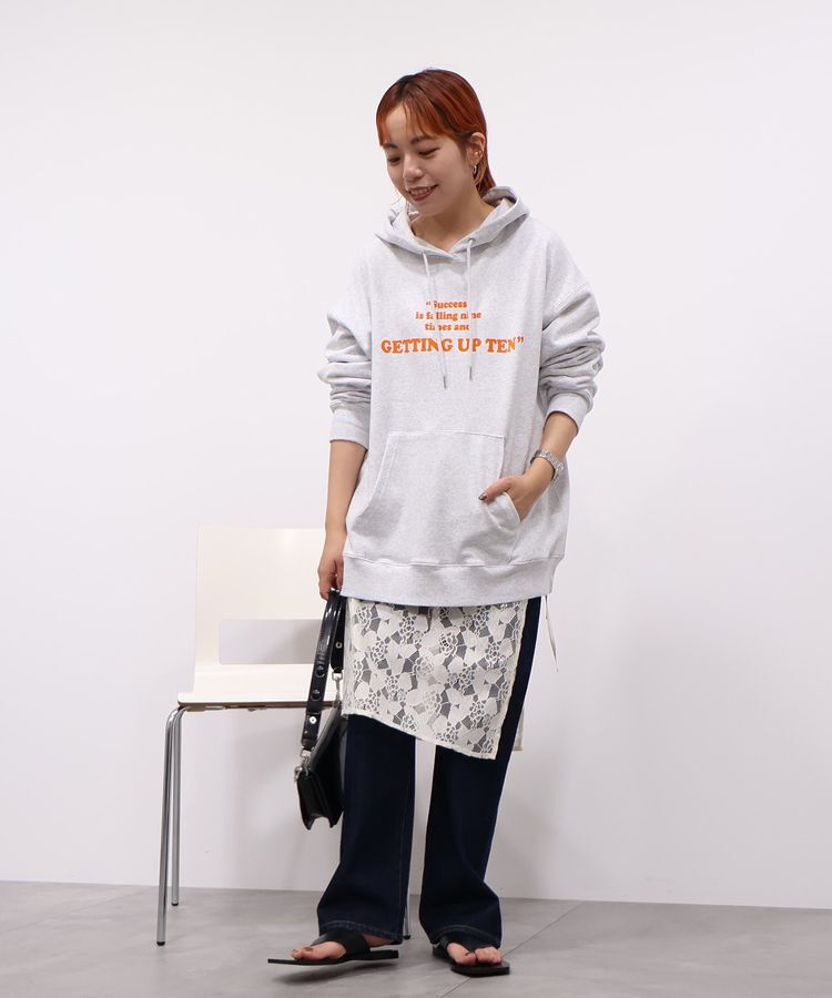 AMERICAN HOLIC「フロッキーロゴプリント裏毛パーカー」|スウェット・ジャージ|