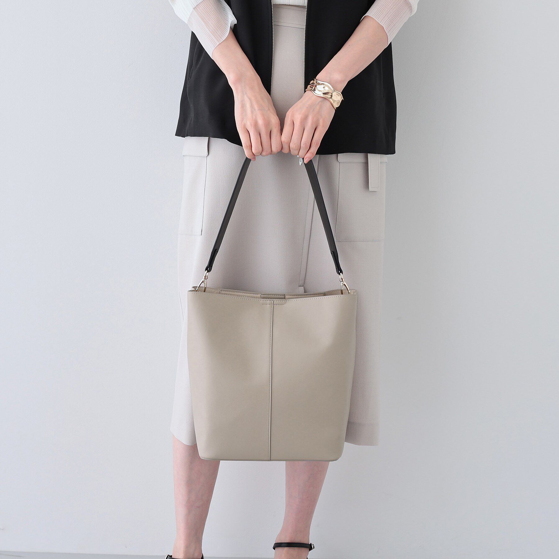 INDIVI「【合皮】ワンショルダーミドルバッグ」|トートバッグ|