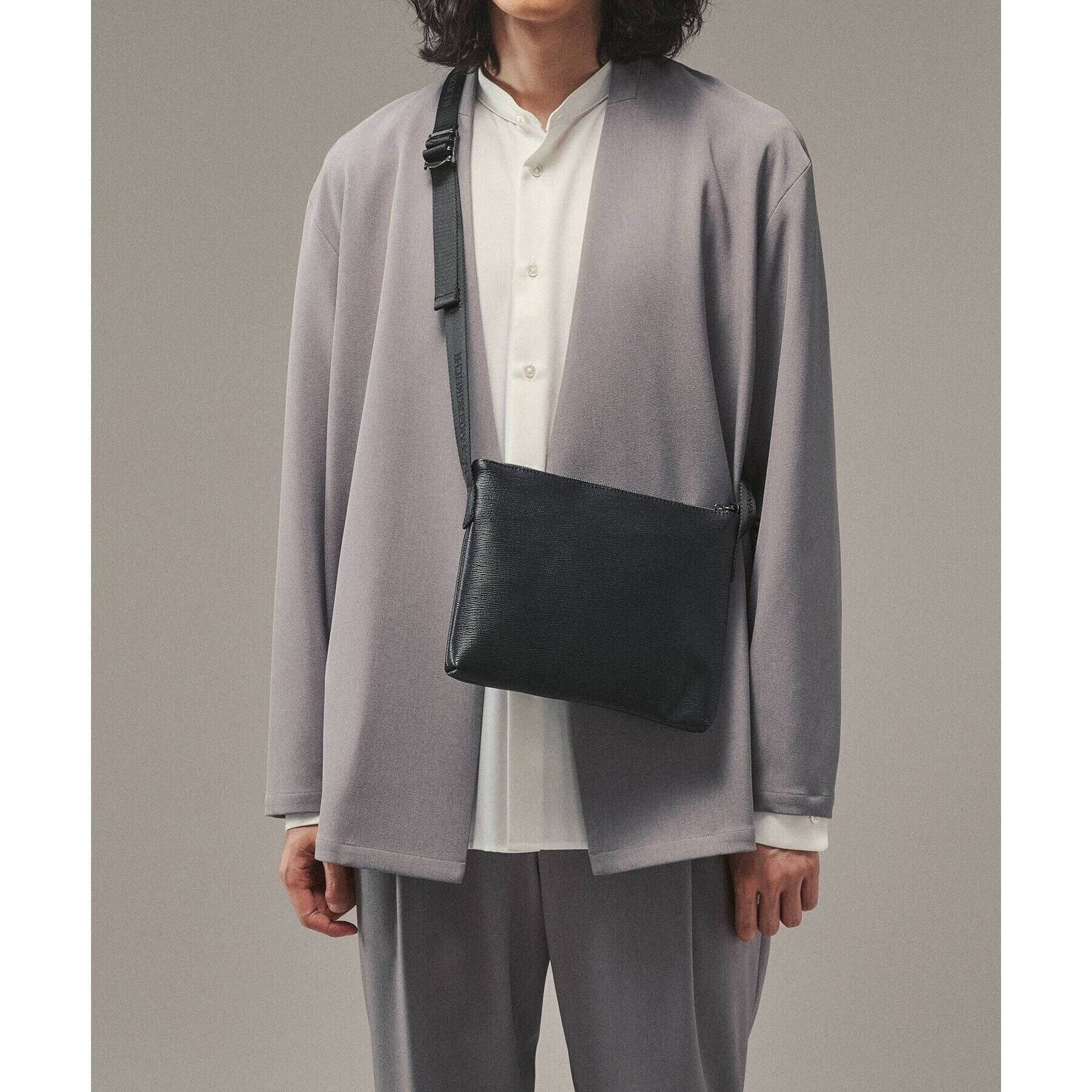 tk.TAKEO KIKUCHI「レザー調サコッシュバッグ」|ショルダー・メッセンジャー|ブラック(619)