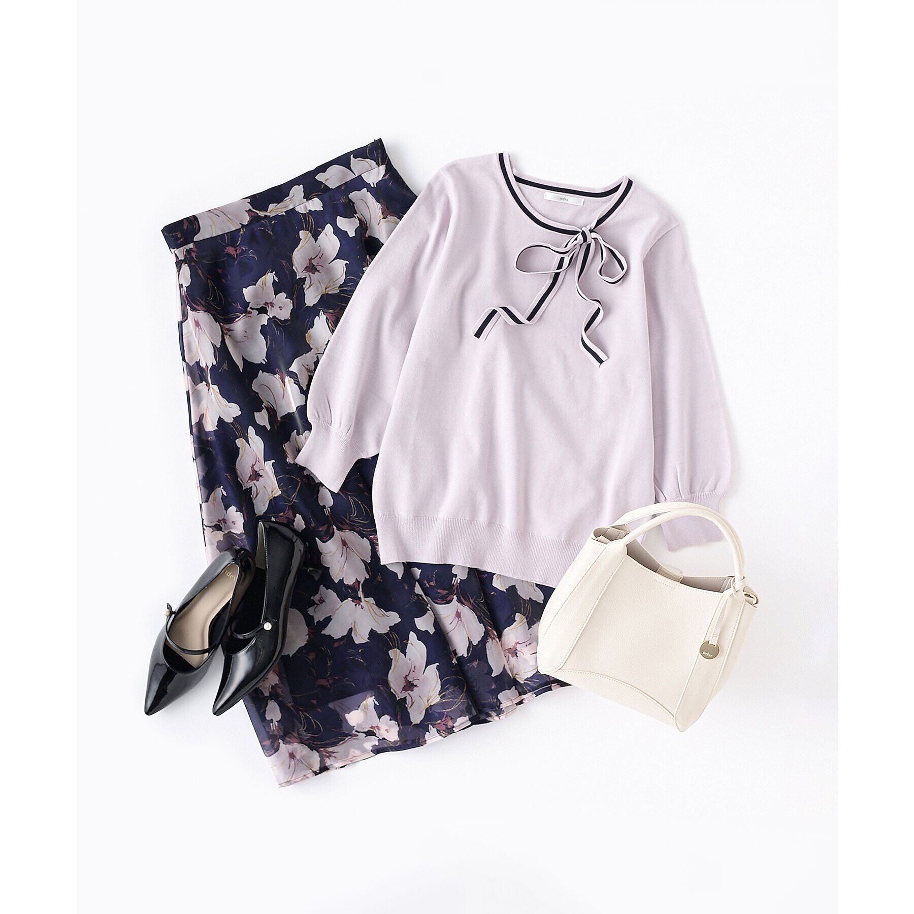 index「バイカラーボウタイプルニット【洗濯機洗い可】」|ニット・セーター|