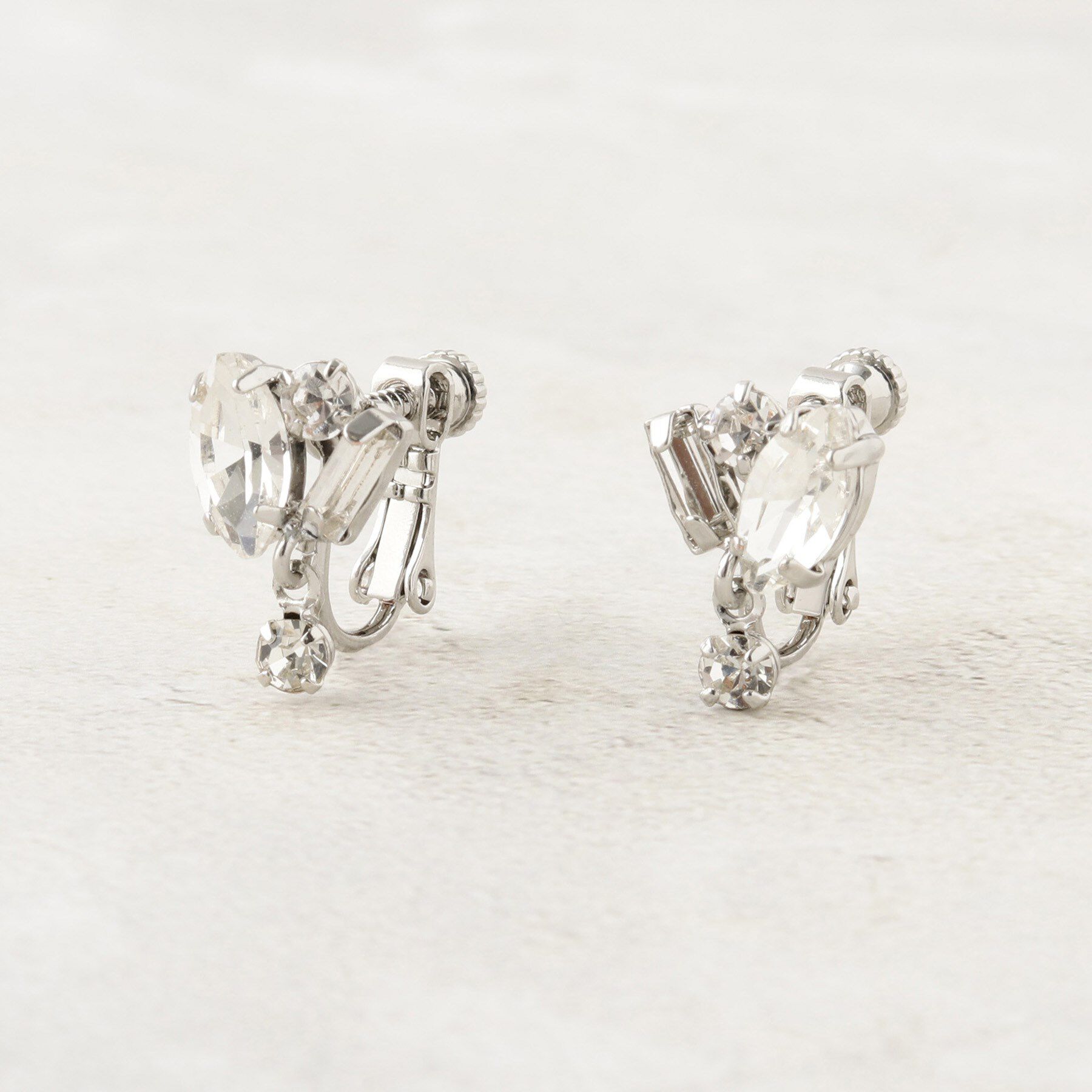 OPAQUE.CLIP「華奢ビジューイヤリング」|イヤリング|シルバー(006)