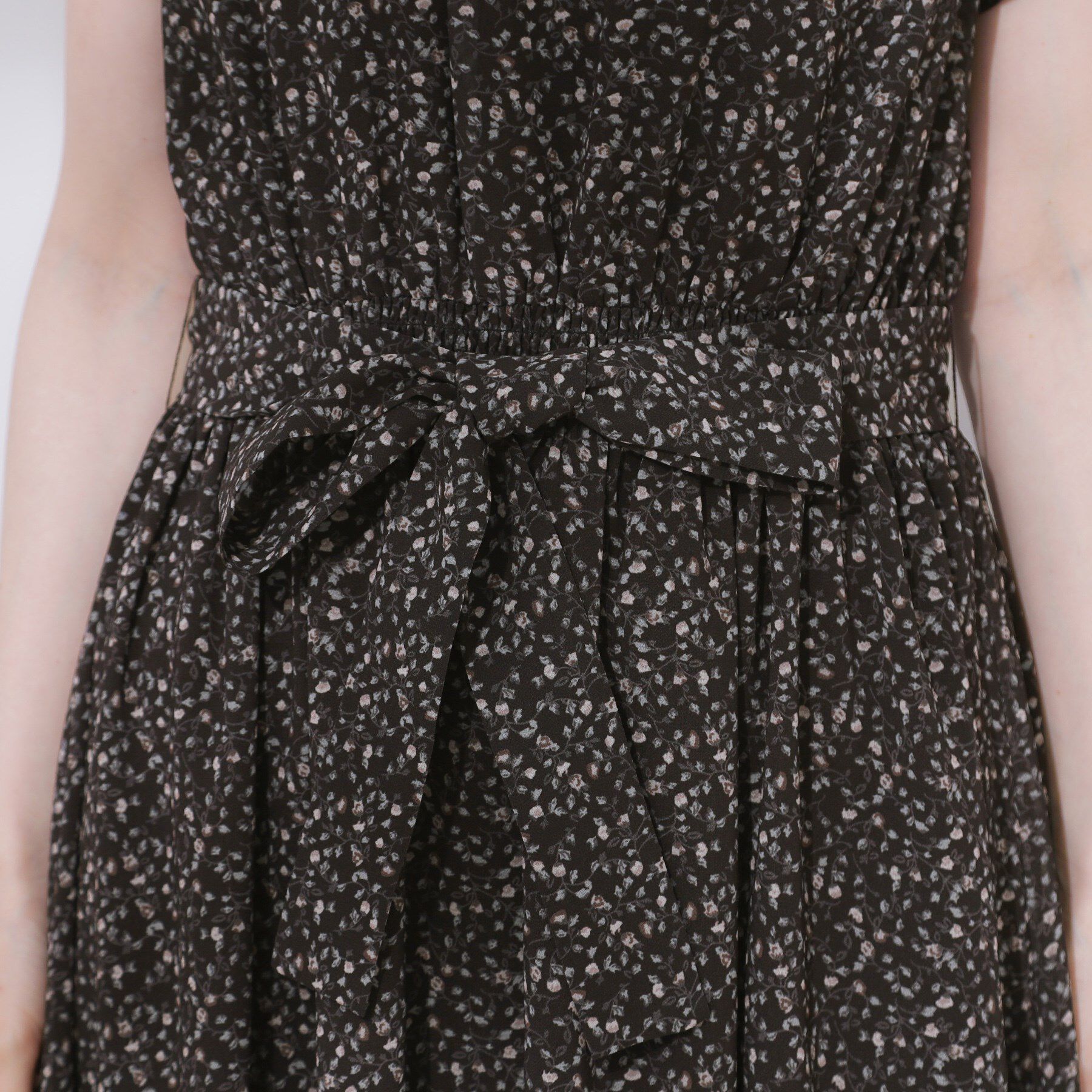 Couture broach「【一枚で着映える・楽ちん・ドライタッチ】フリルスリーブワンピース」|ワンピース|