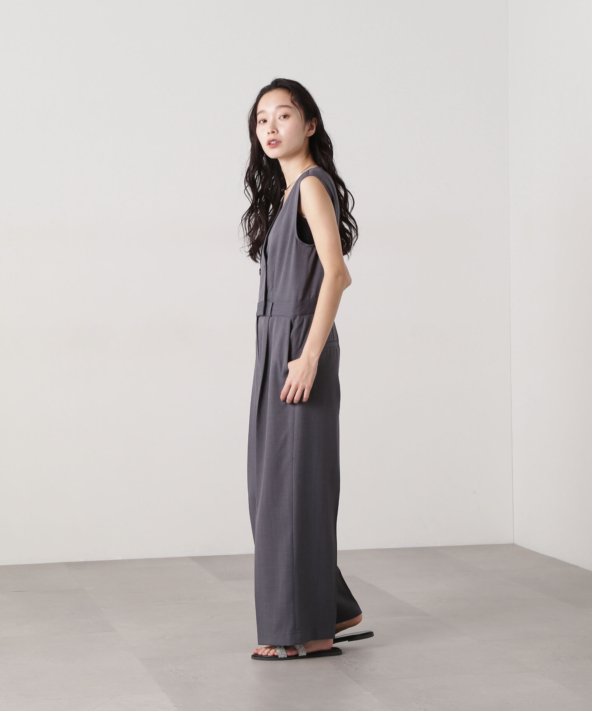  「Vカラーダブルオールインワン」|ワンピース|