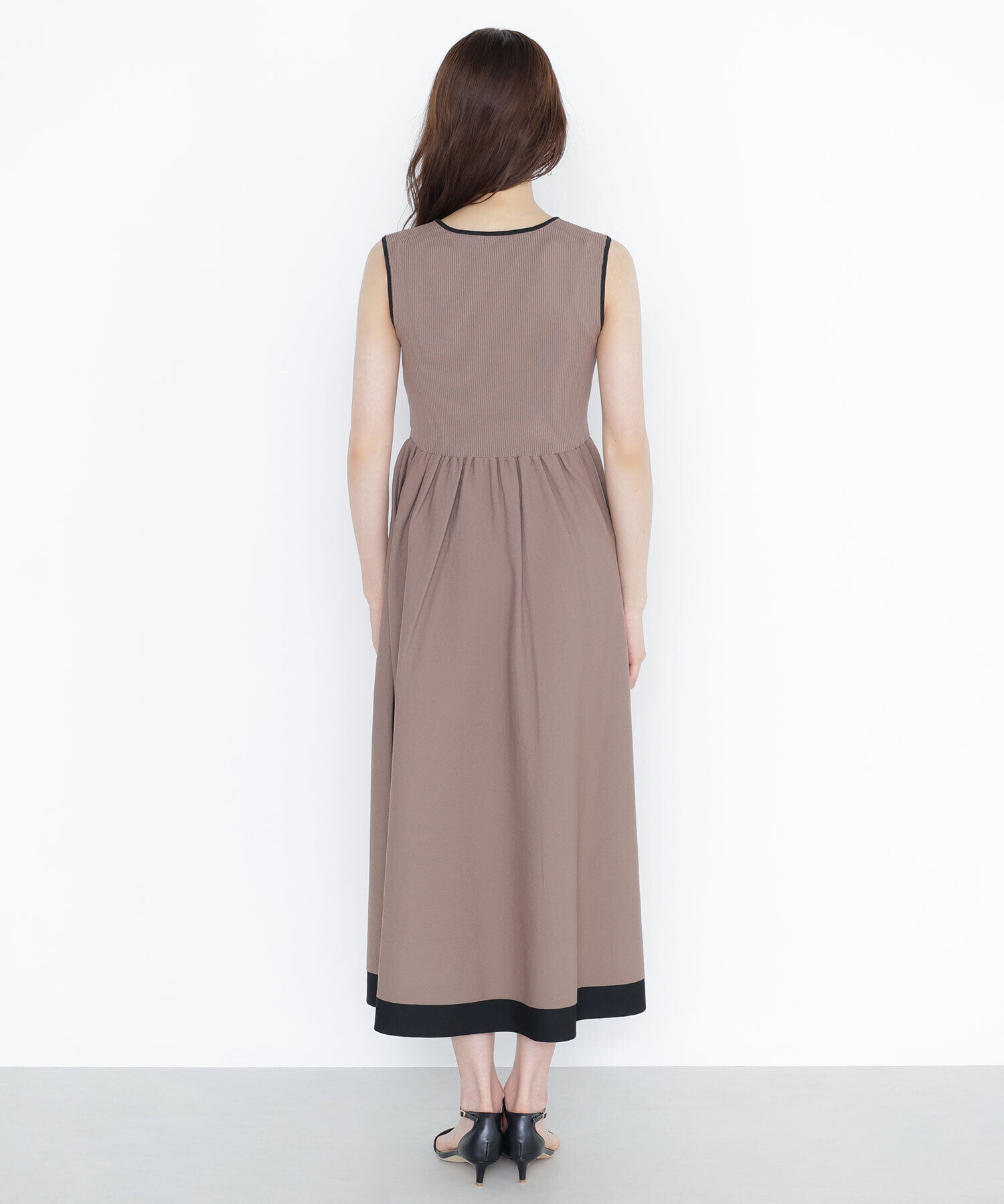  「バイカラーニュアンスネックニットワンピース」|ワンピース|