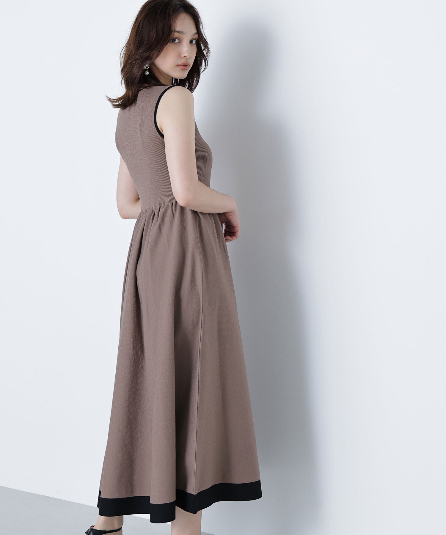  「バイカラーニュアンスネックニットワンピース」|ワンピース|