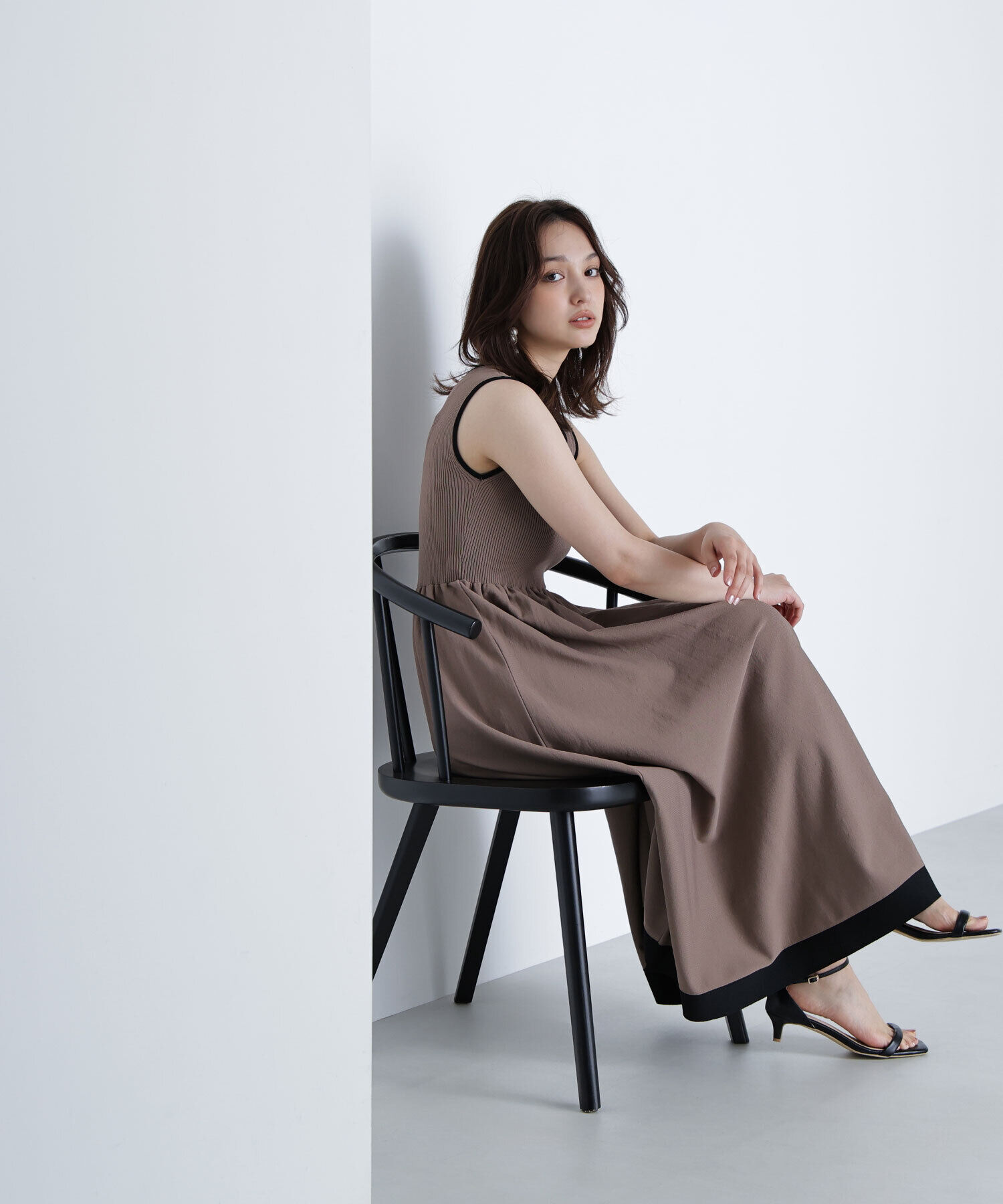  「バイカラーニュアンスネックニットワンピース」|ワンピース|