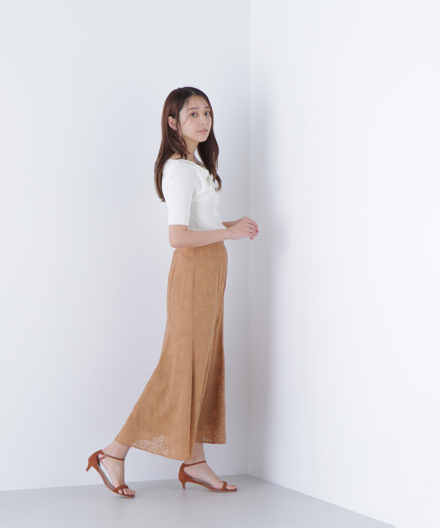  「フラワー刺繍マーメイドスカート」|スカート|