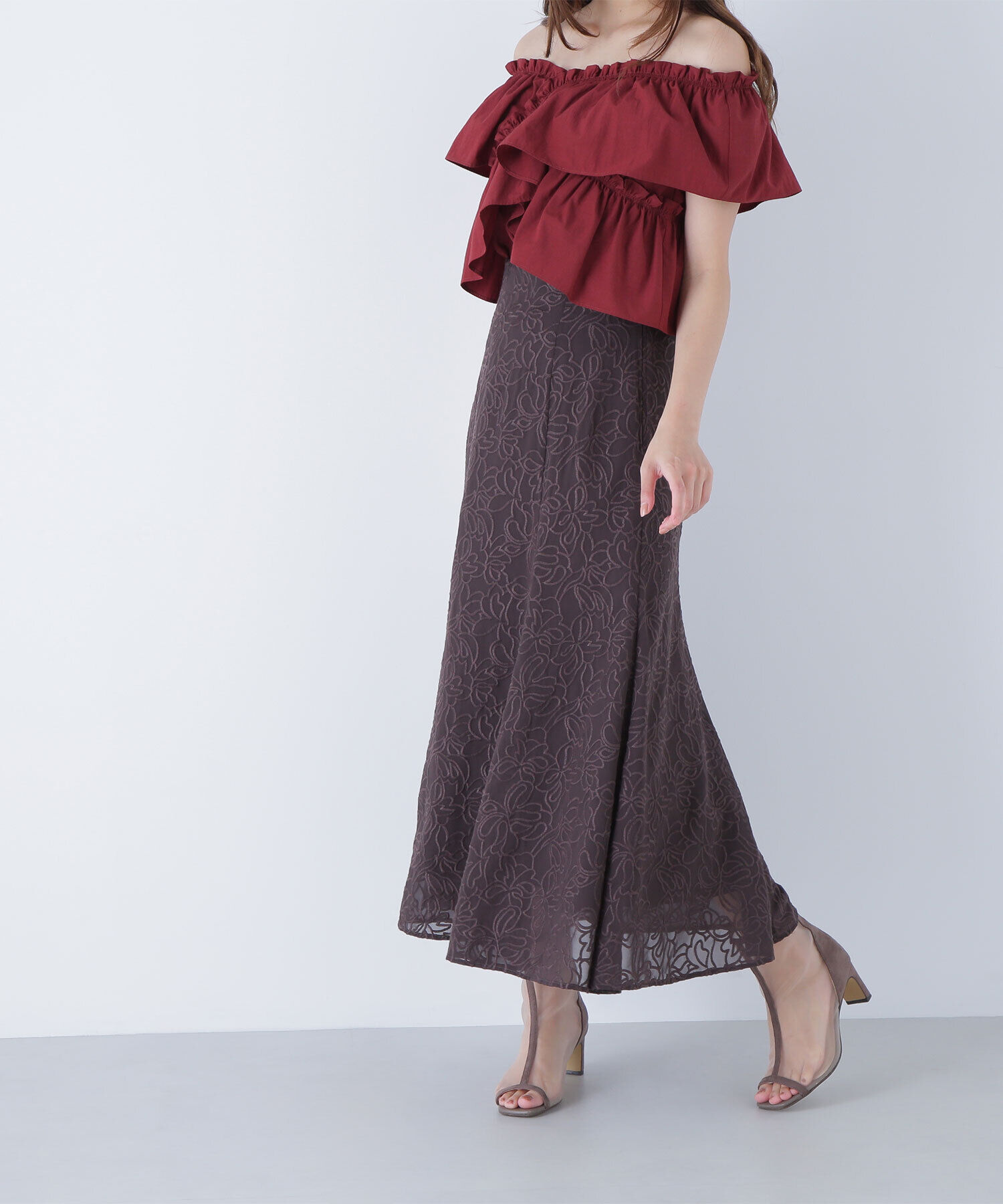  「フラワー刺繍マーメイドスカート」|スカート|