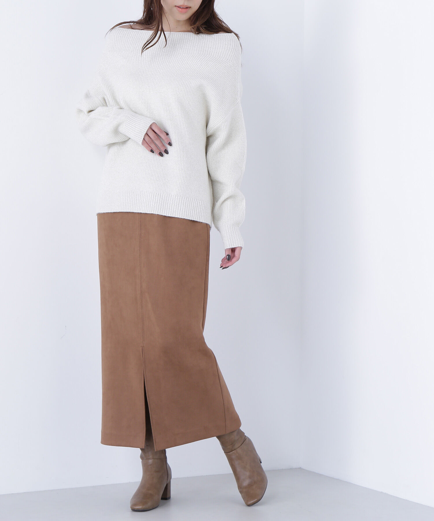  「フェイクスエードシリーズ スリットスカート」|スカート|キャメル1