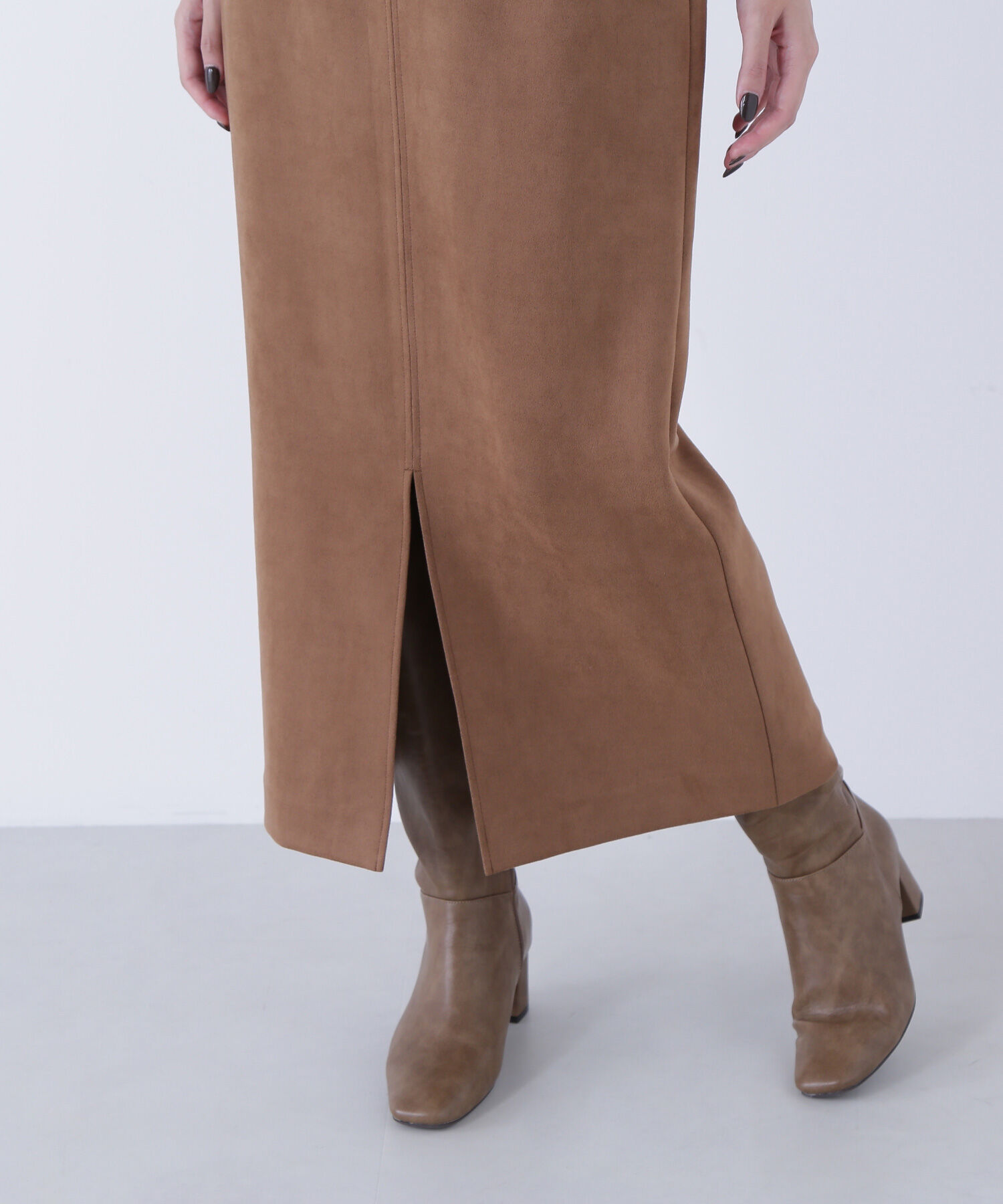  「フェイクスエードシリーズ スリットスカート」|スカート|