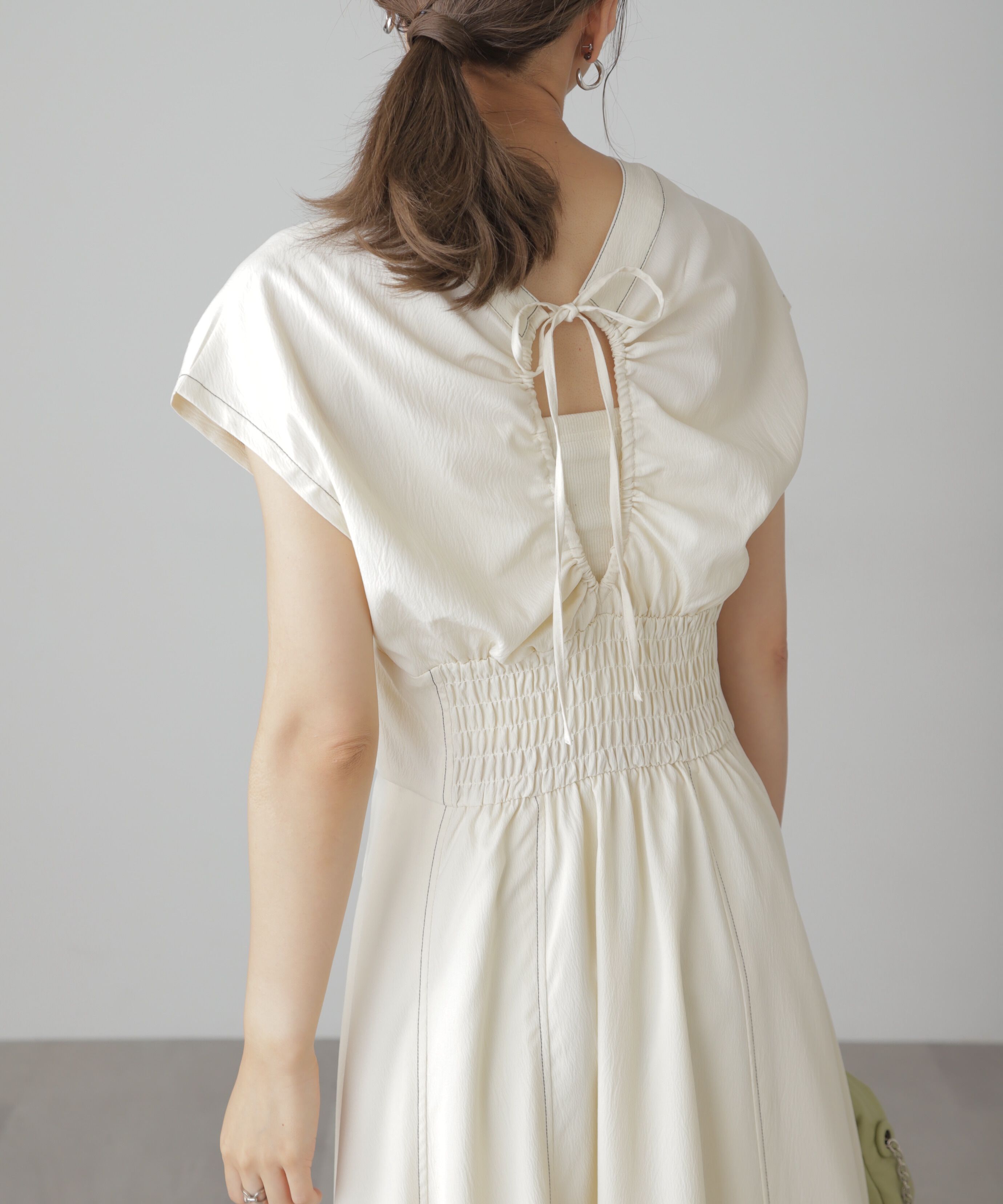  「ウエストシェイプ配色ステッチワンピース」|ワンピース|