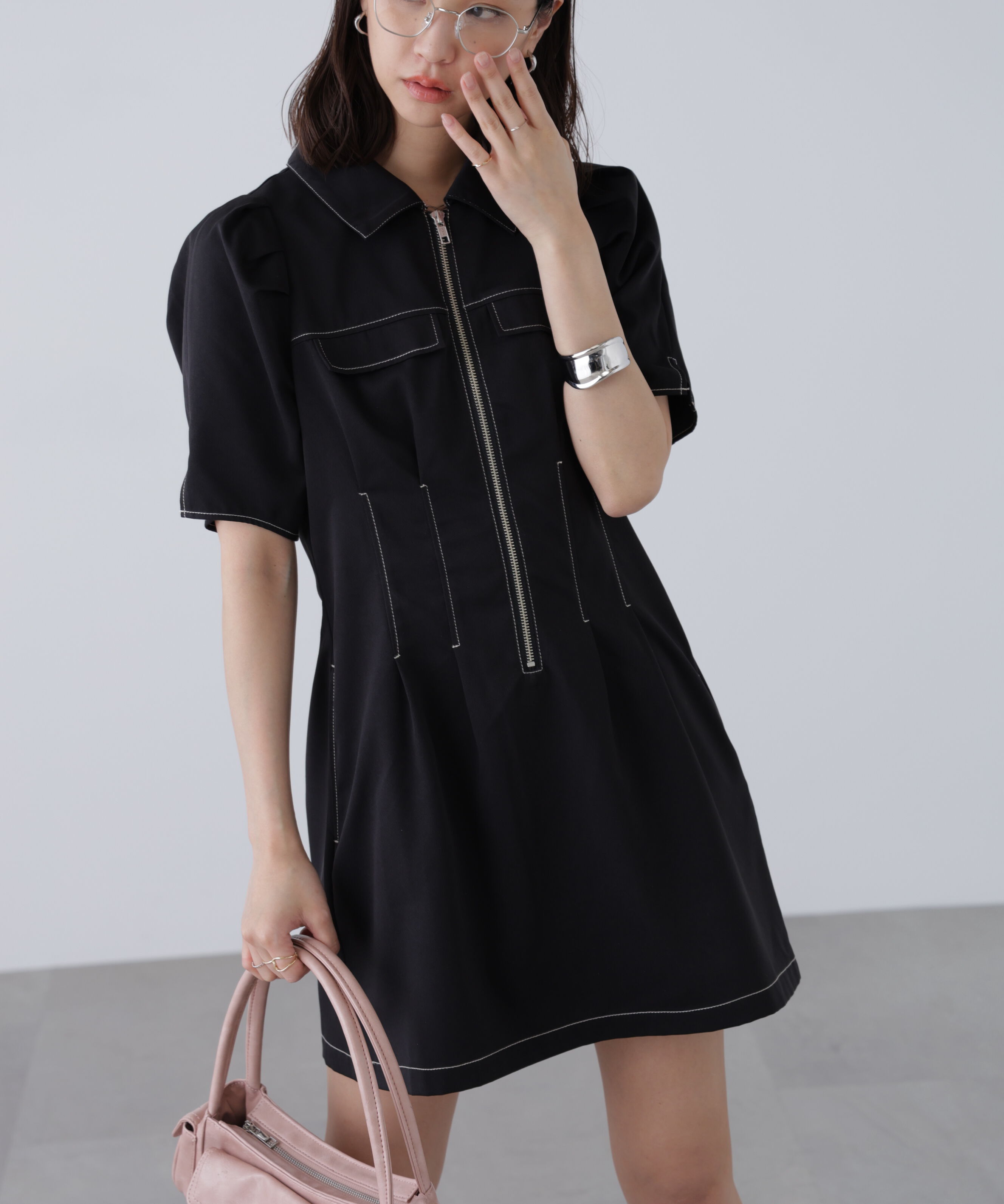  「配色ステッチジップミニワンピース」|ワンピース|ブラック