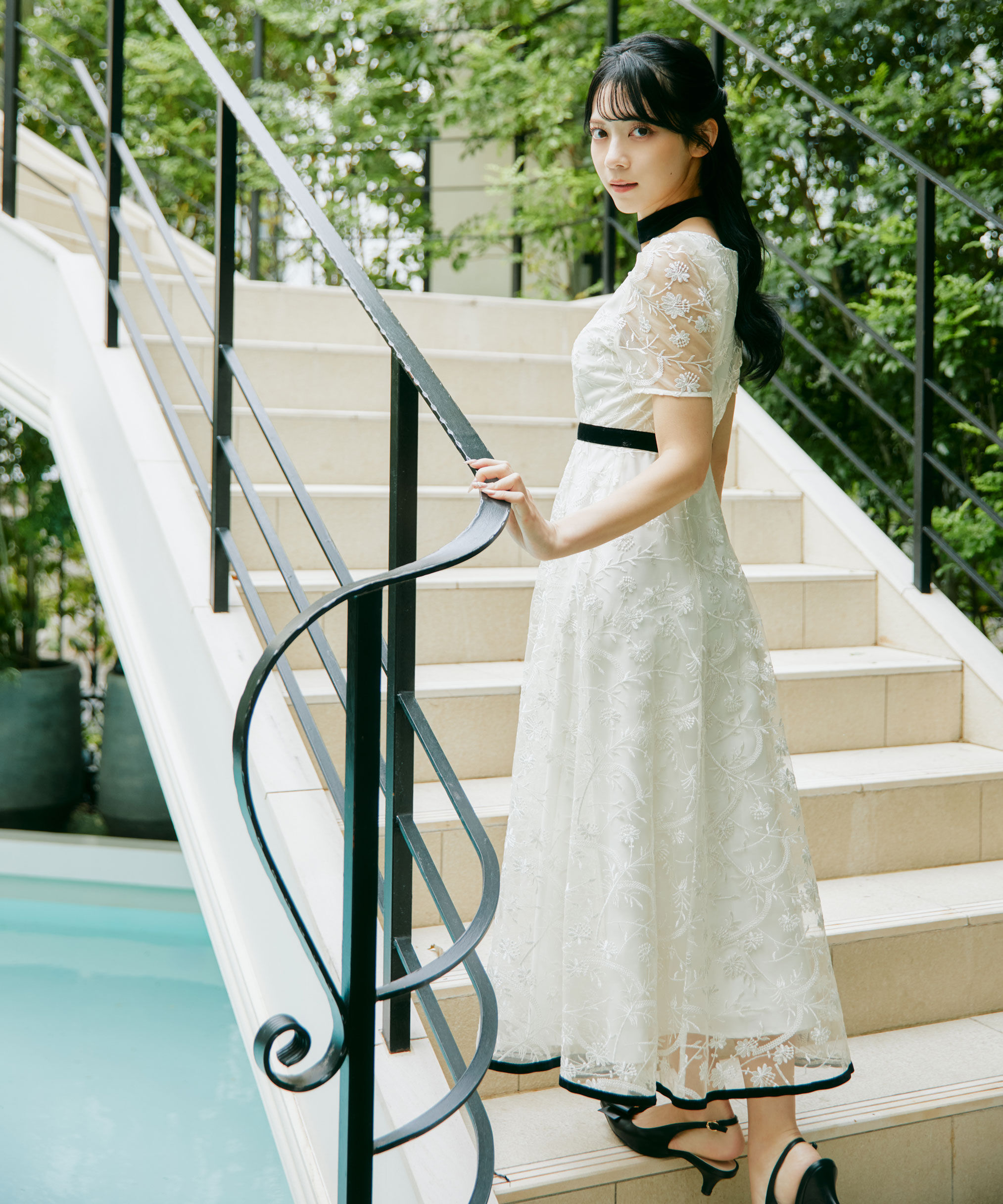  「＜ｍｉｋｕさんコラボ＞エンブロイダリーレースドレス」|ワンピース|