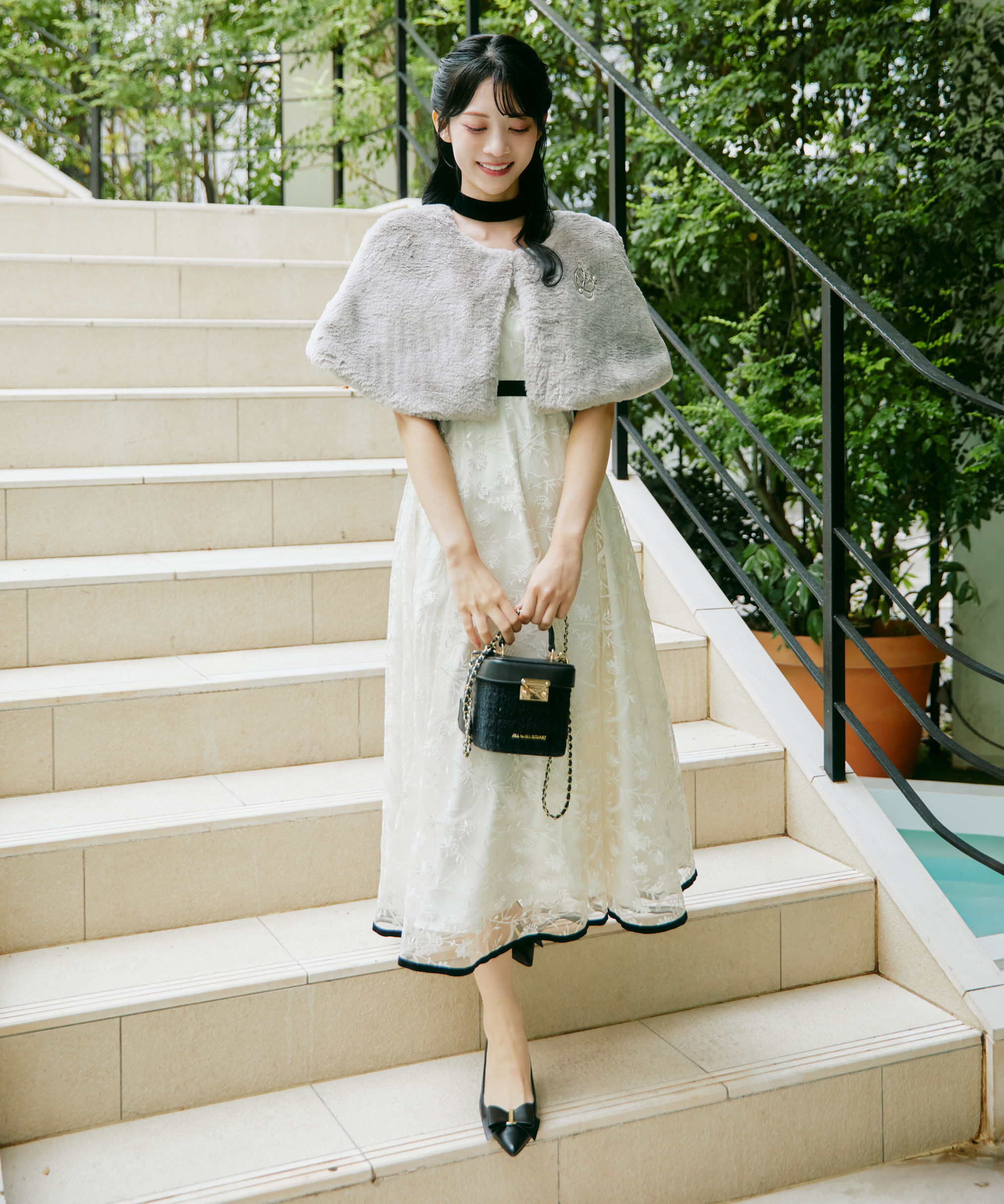  「＜ｍｉｋｕさんコラボ＞エンブロイダリーレースドレス」|ワンピース|